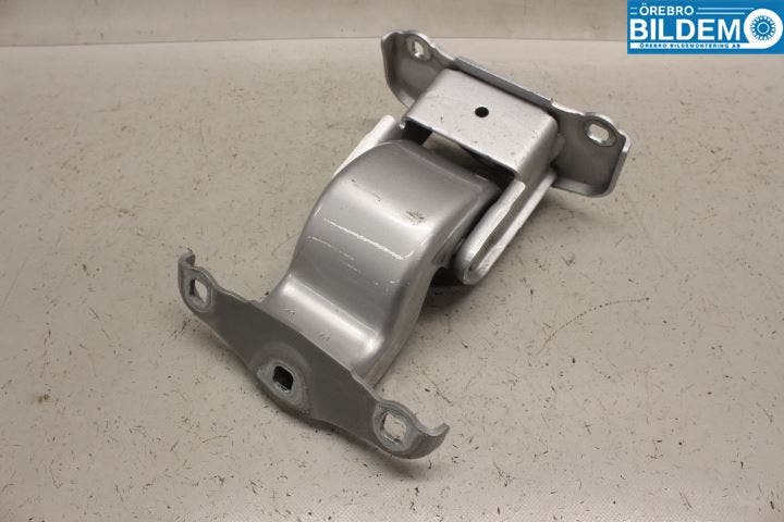 Nissan NV300 16-22 Dörrgångjärn