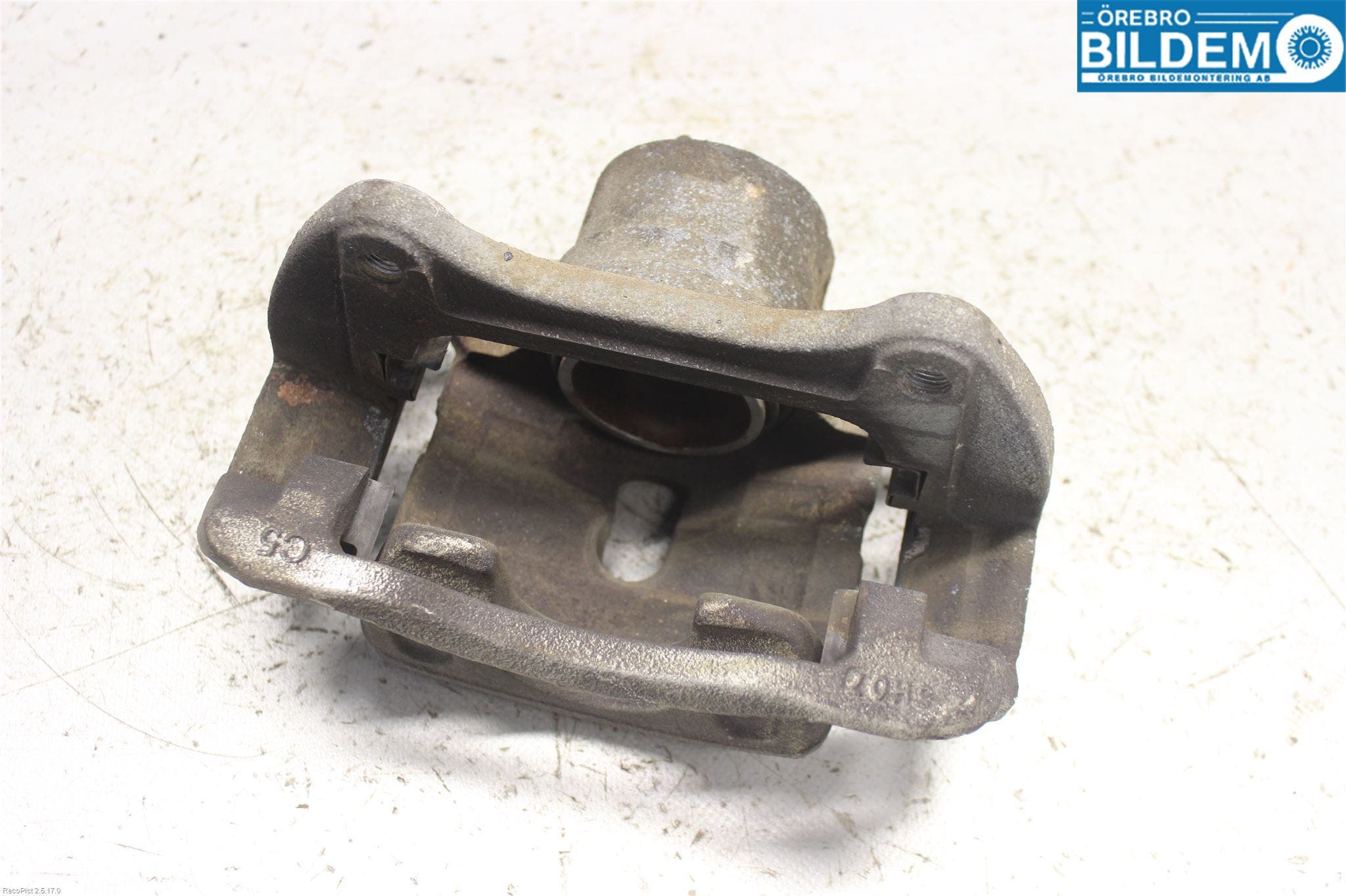 Kia CEED 12-18 Bromsok Fram Höger