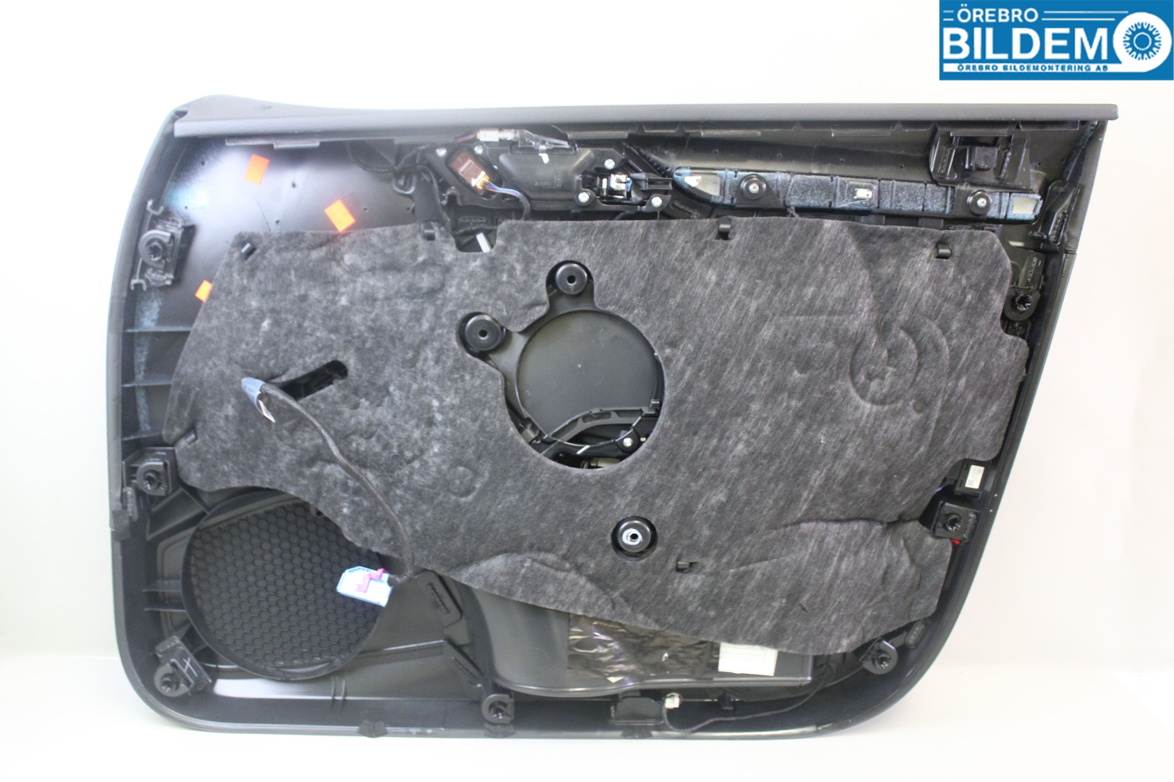 Audi A3/S3 8V 13-20 Dörrklädsel Vä