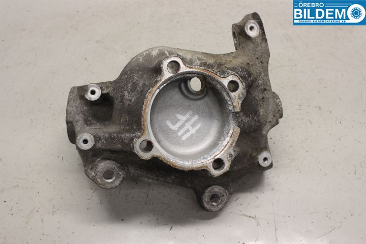 BMW 3 E90/91 SED/TOU 05-12 Styrspindel Lagerhus Hö