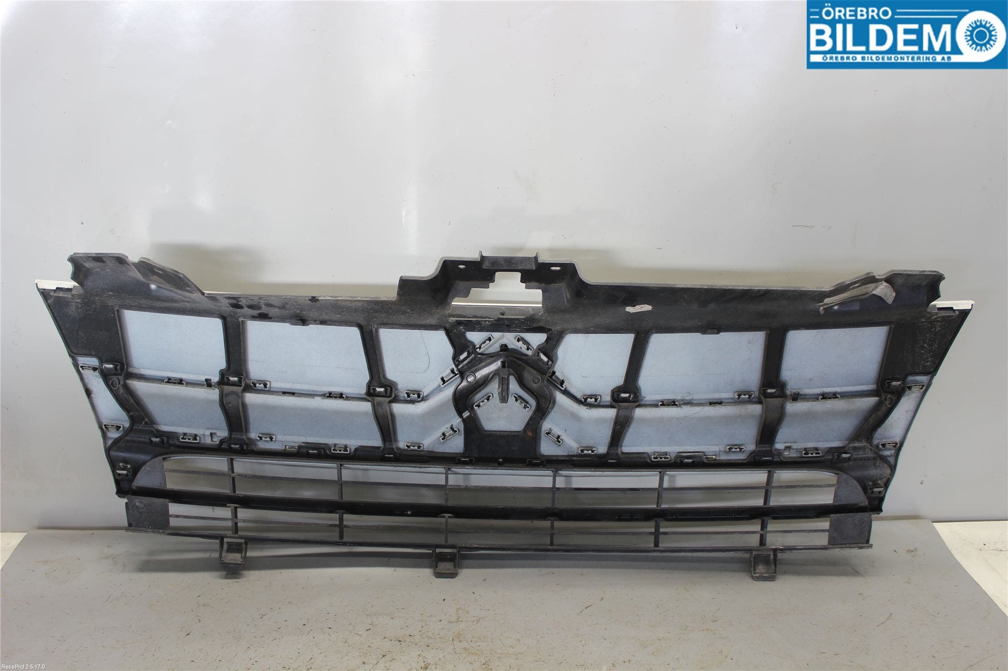 Citroen JUMPY -07 Grill Komp