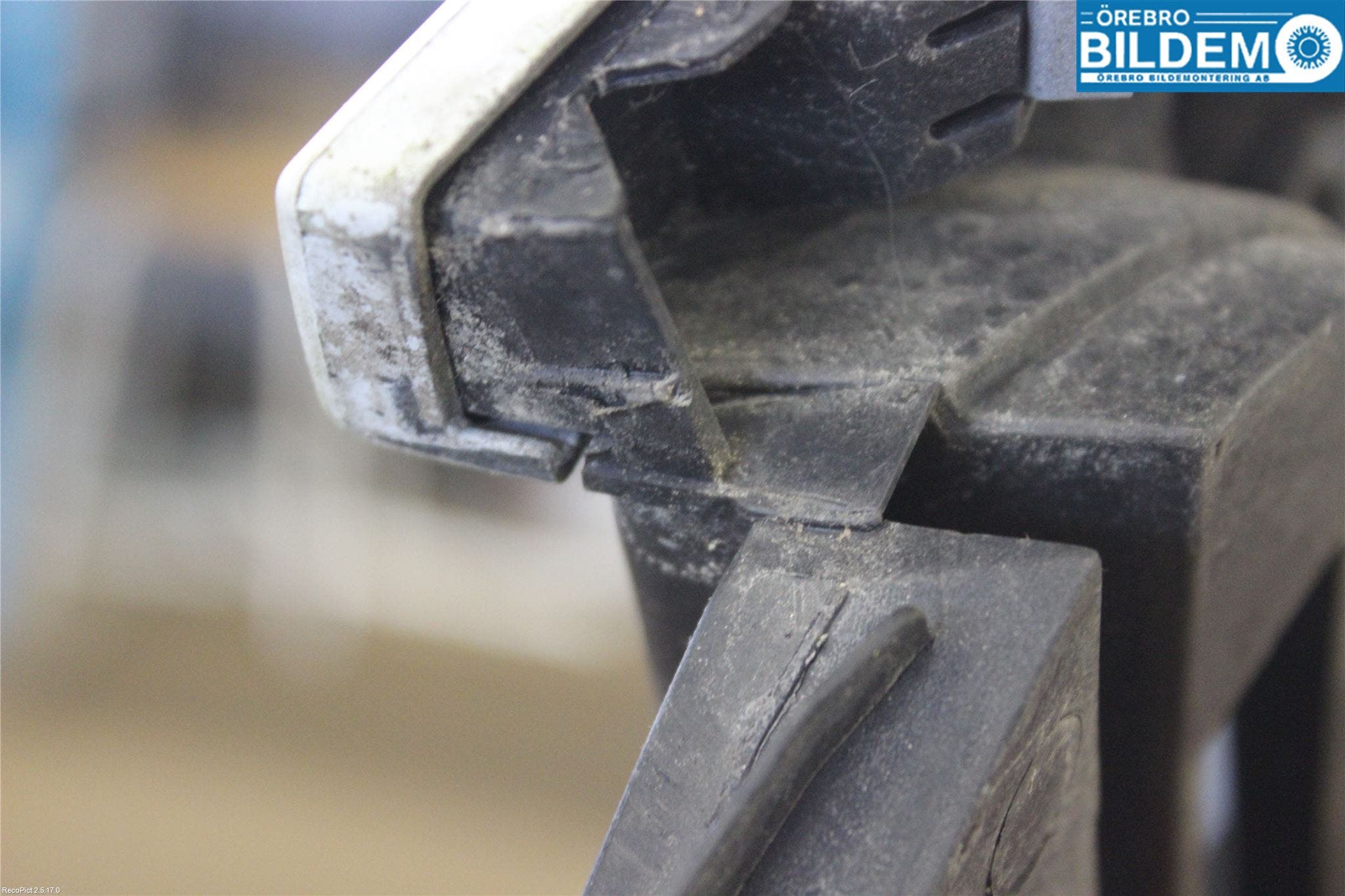 Citroen JUMPY -07 Grill Komp