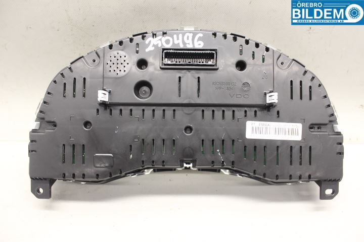 Nissan LEAF 11-17 Instrument Komb