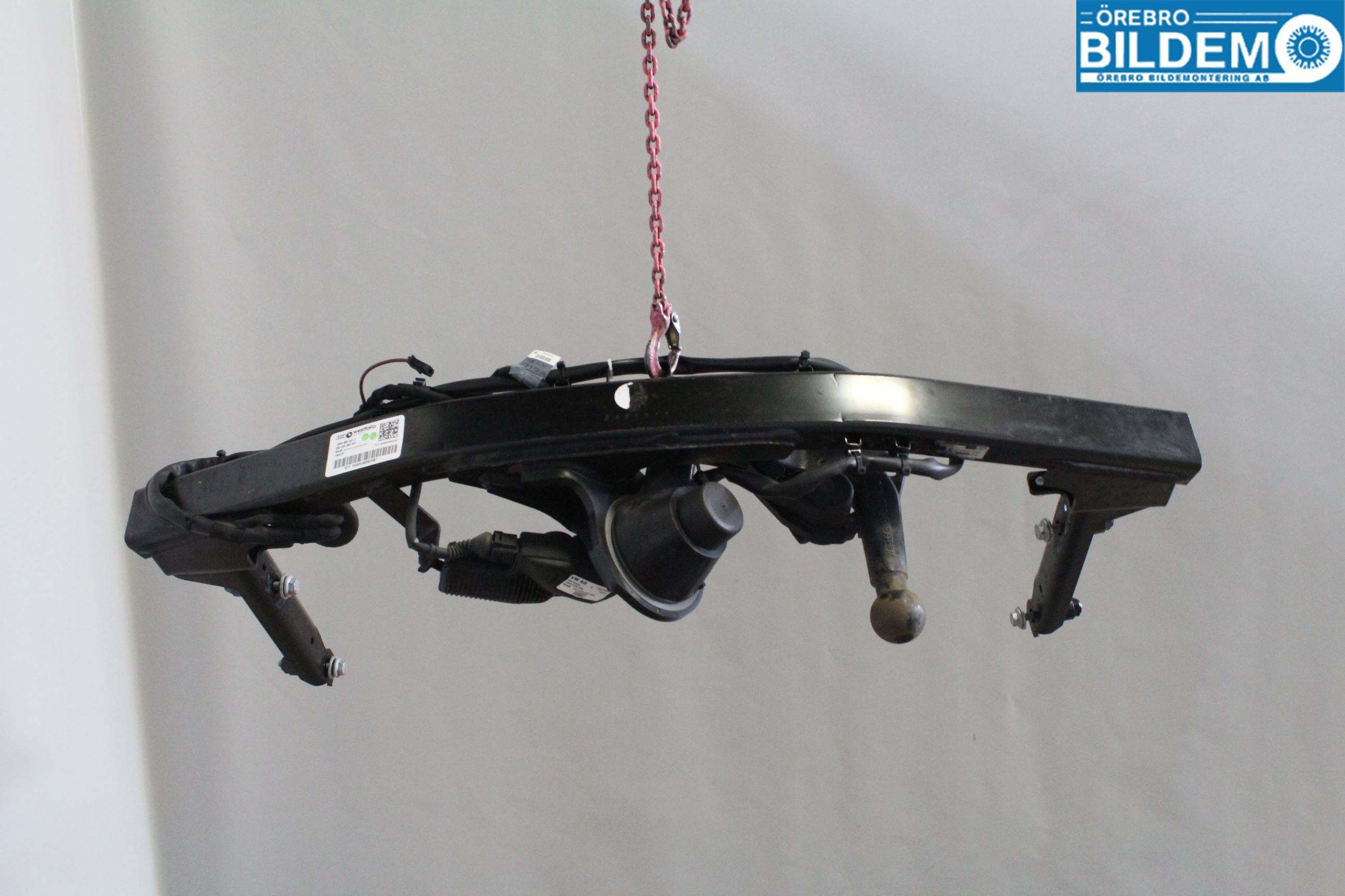 Audi A4/S4 B9 16-19 Dragkrok