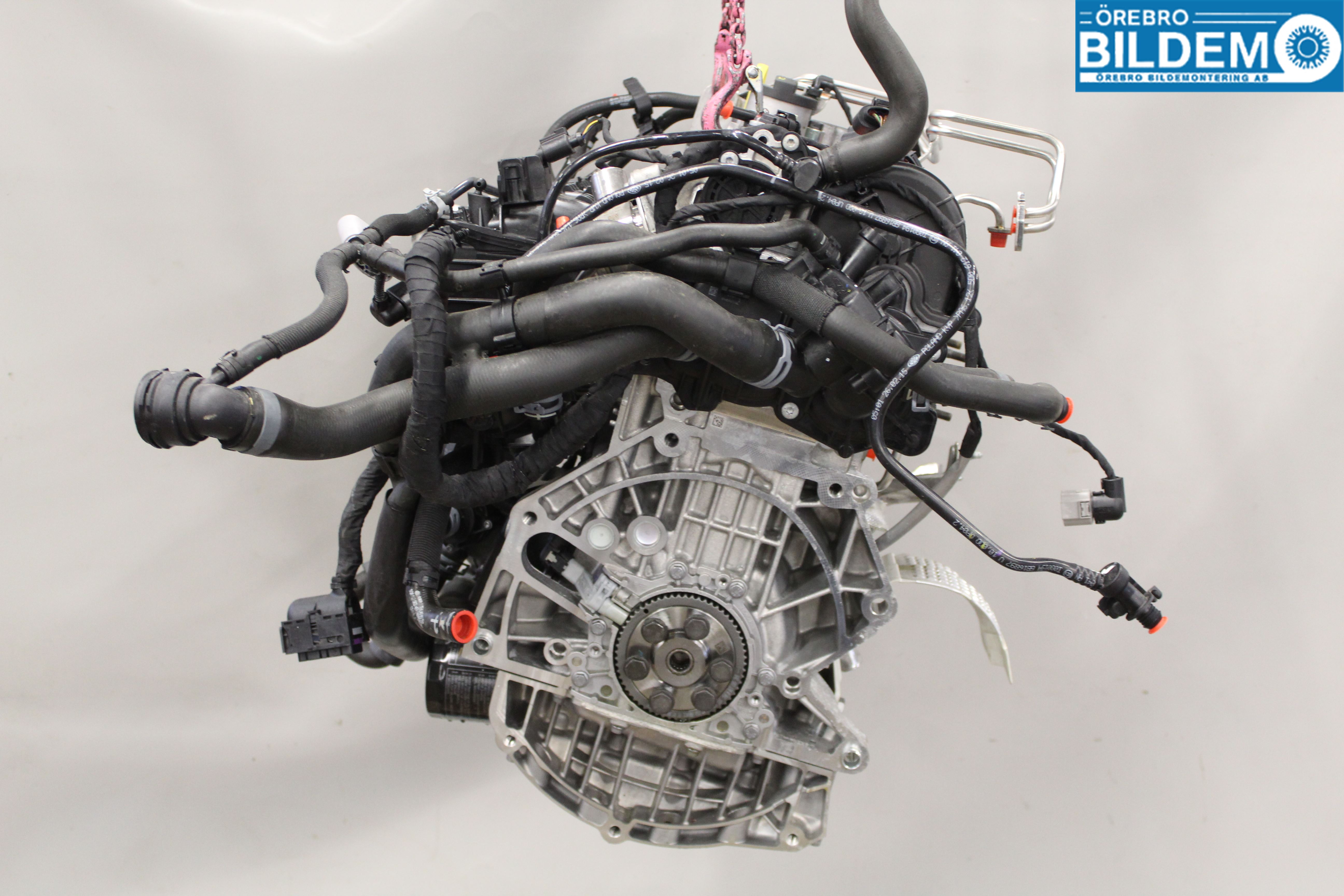 Volkswagen VW GOLF SPORTSVAN 15-20 Motor Bensin