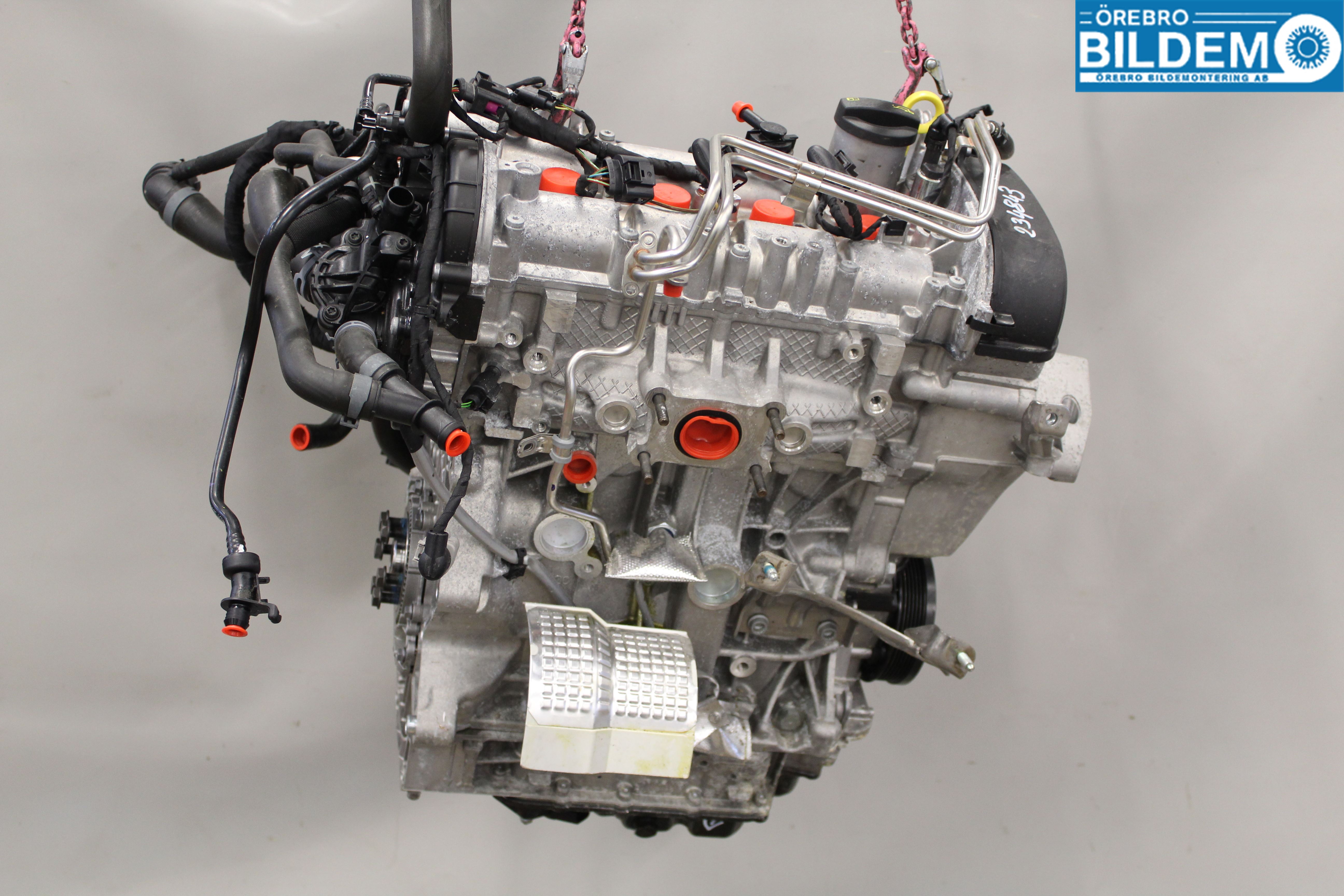 Volkswagen VW GOLF SPORTSVAN 15-20 Motor Bensin