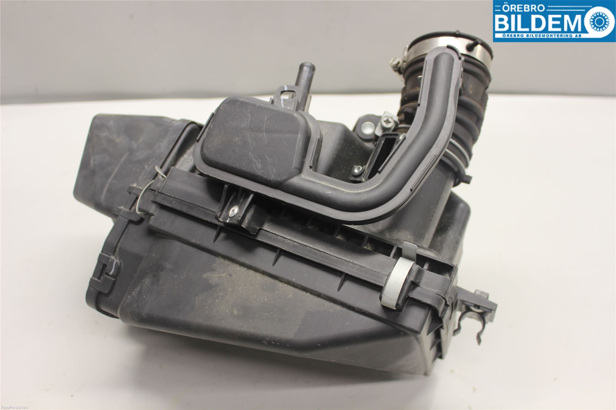 Nissan MICRA 11-16 Luftrenare