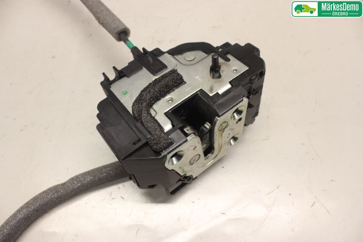 Nissan QASHQAI 10-14 Låskista-Dörrlås