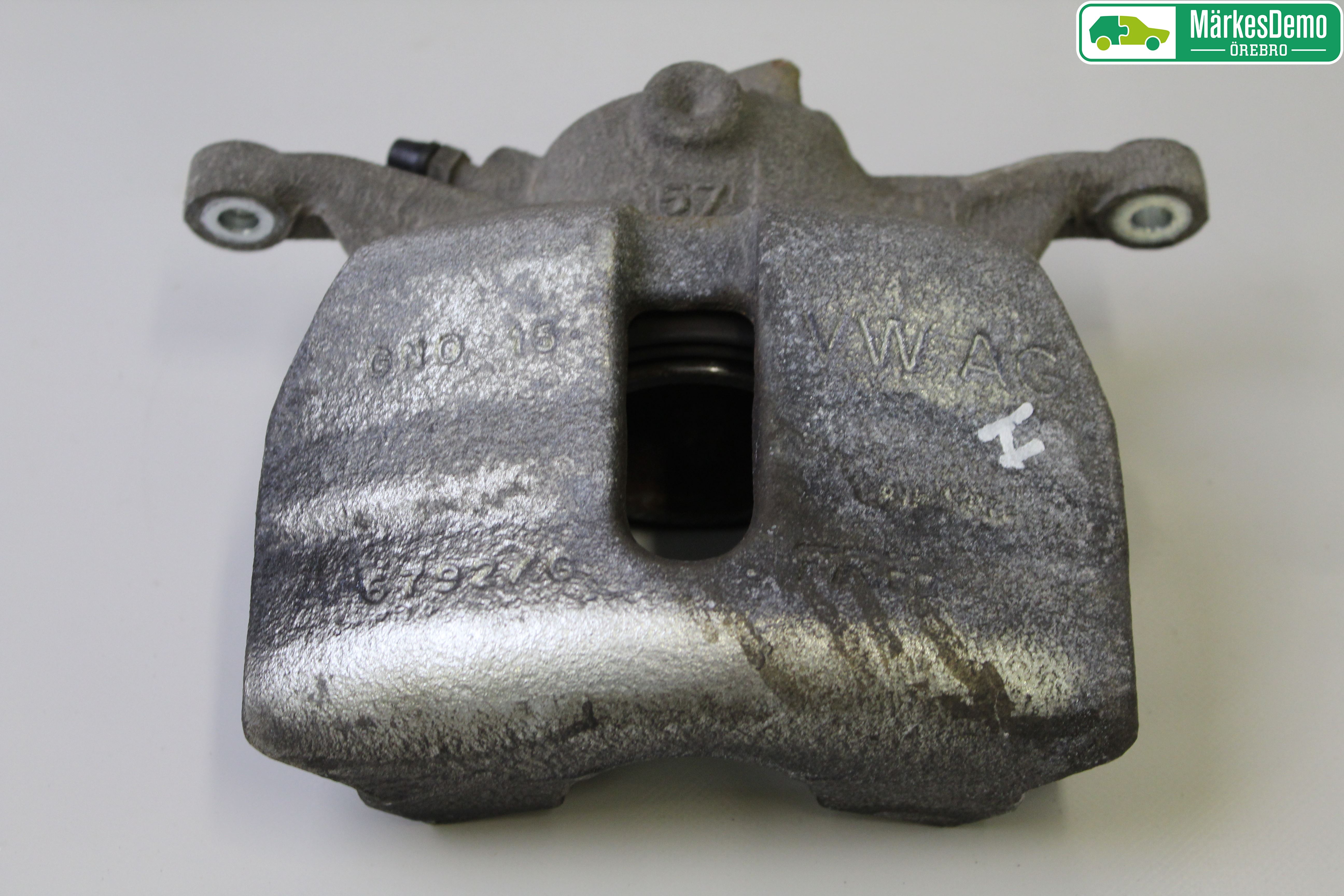 Volkswagen VW GOLF / E-GOLF VII 13-20 Bromsok Fram Höger