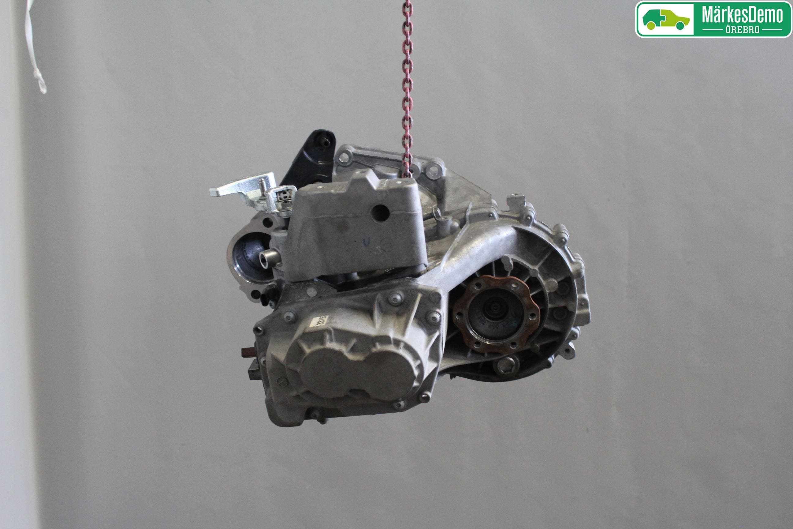 Volkswagen VW GOLF / E-GOLF VII 13-20 Växellåda Man 6 Vxl