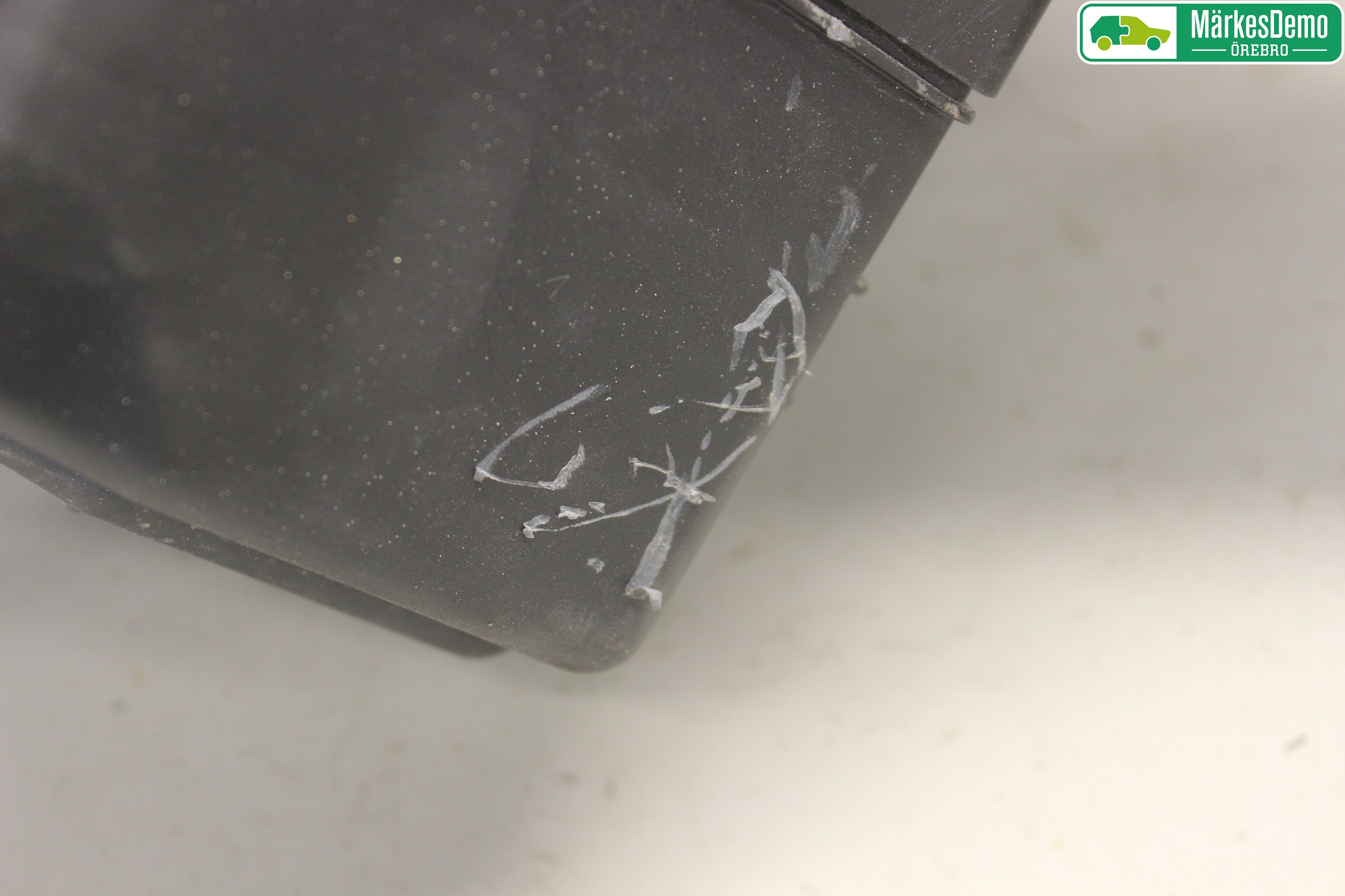 Nissan QASHQAI 14-17 Luftrenare