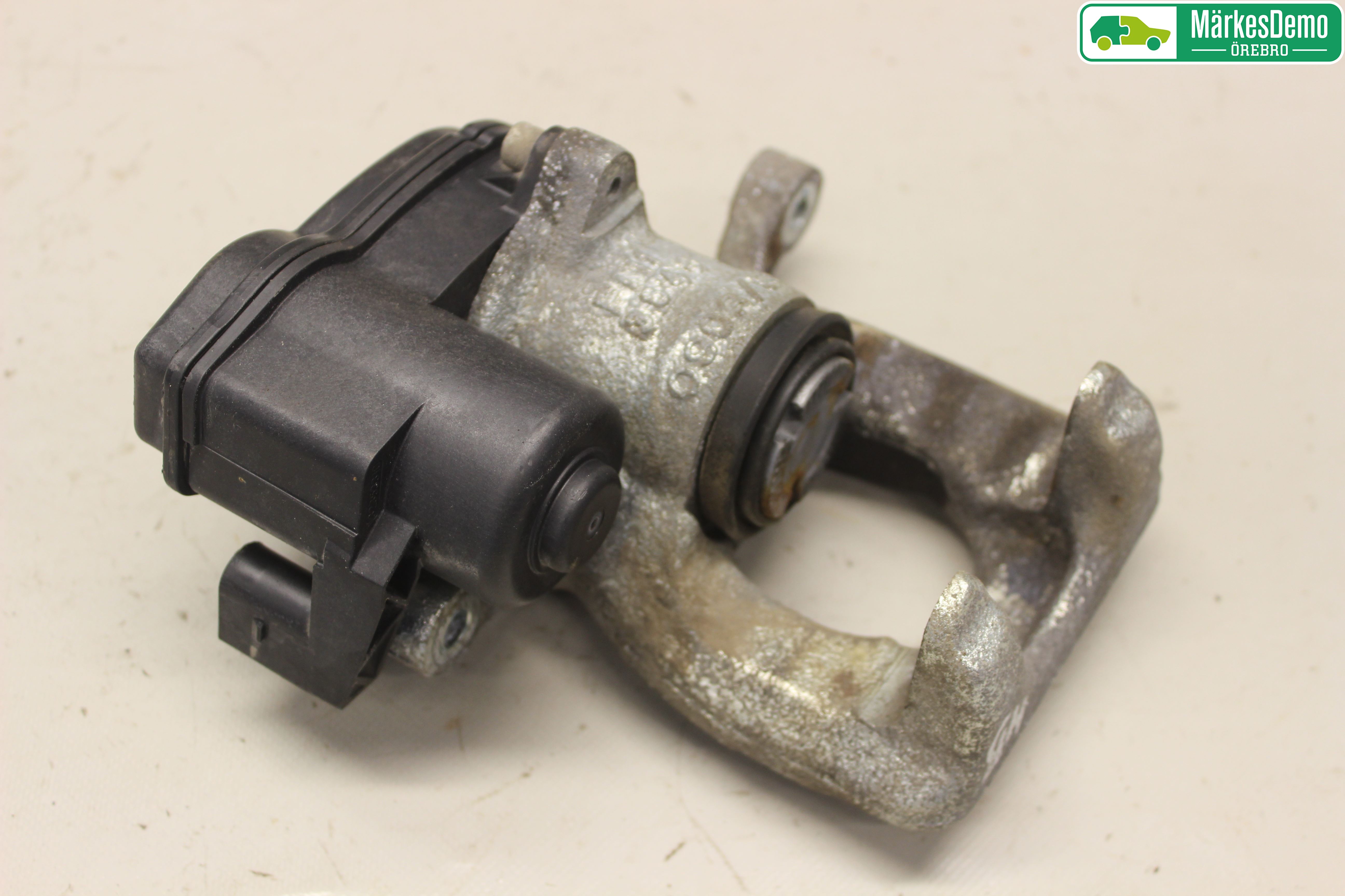 Nissan QASHQAI 14-17 Bromsok Bak Höger