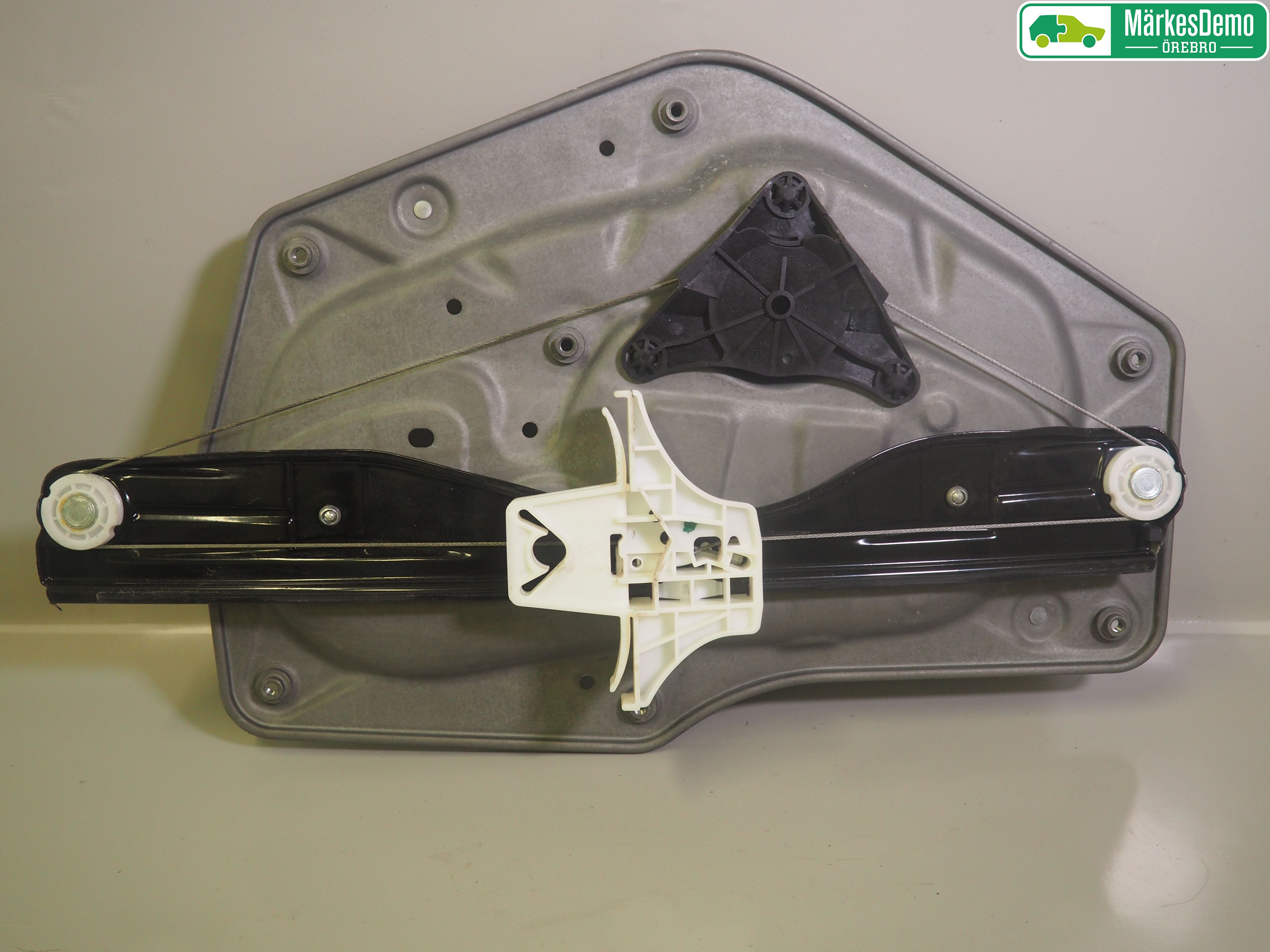 Skoda SUPERB 09-15 Fönsterhissmekanism