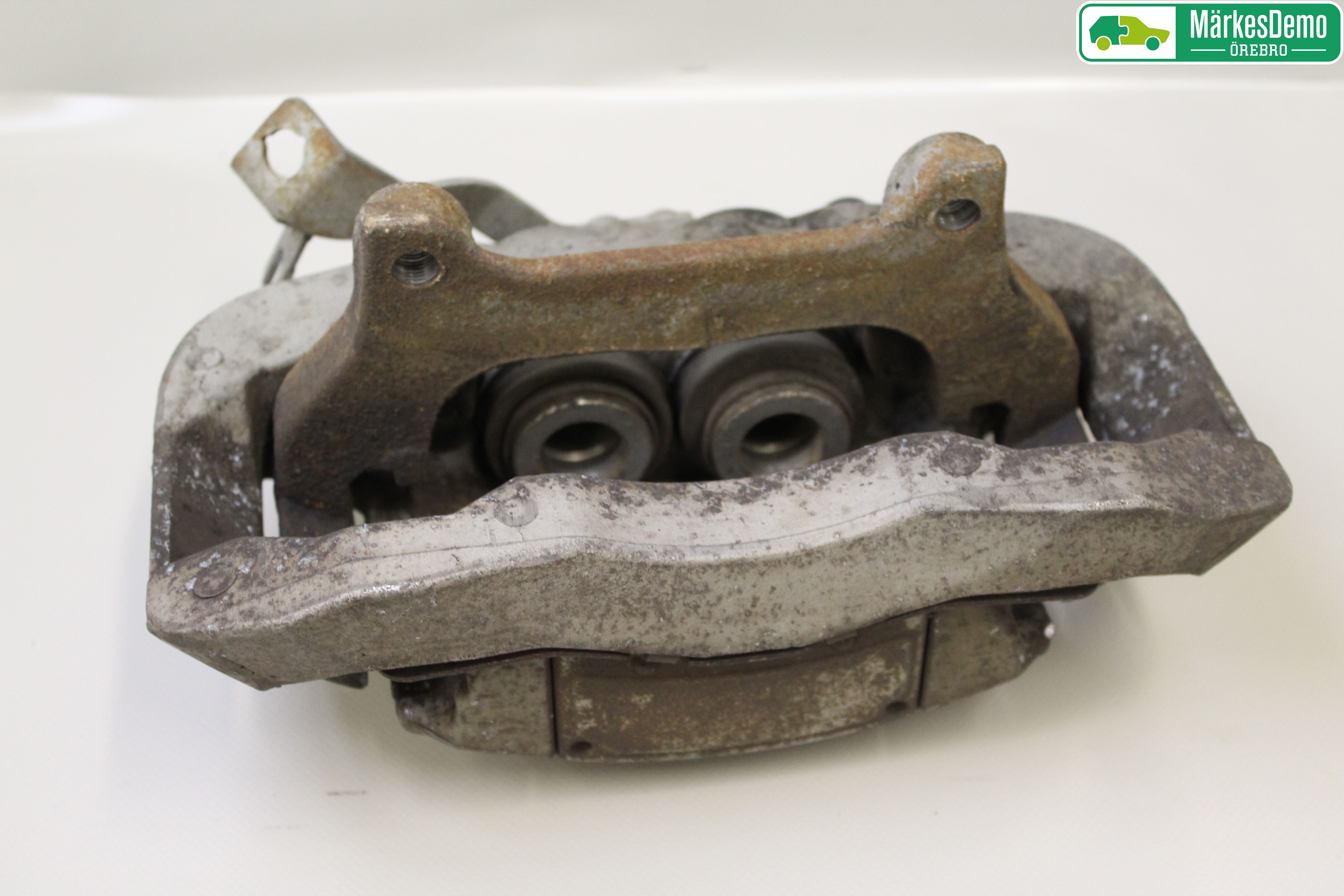 Audi A8/S8 4E  02-09 Bromsok Fram Höger