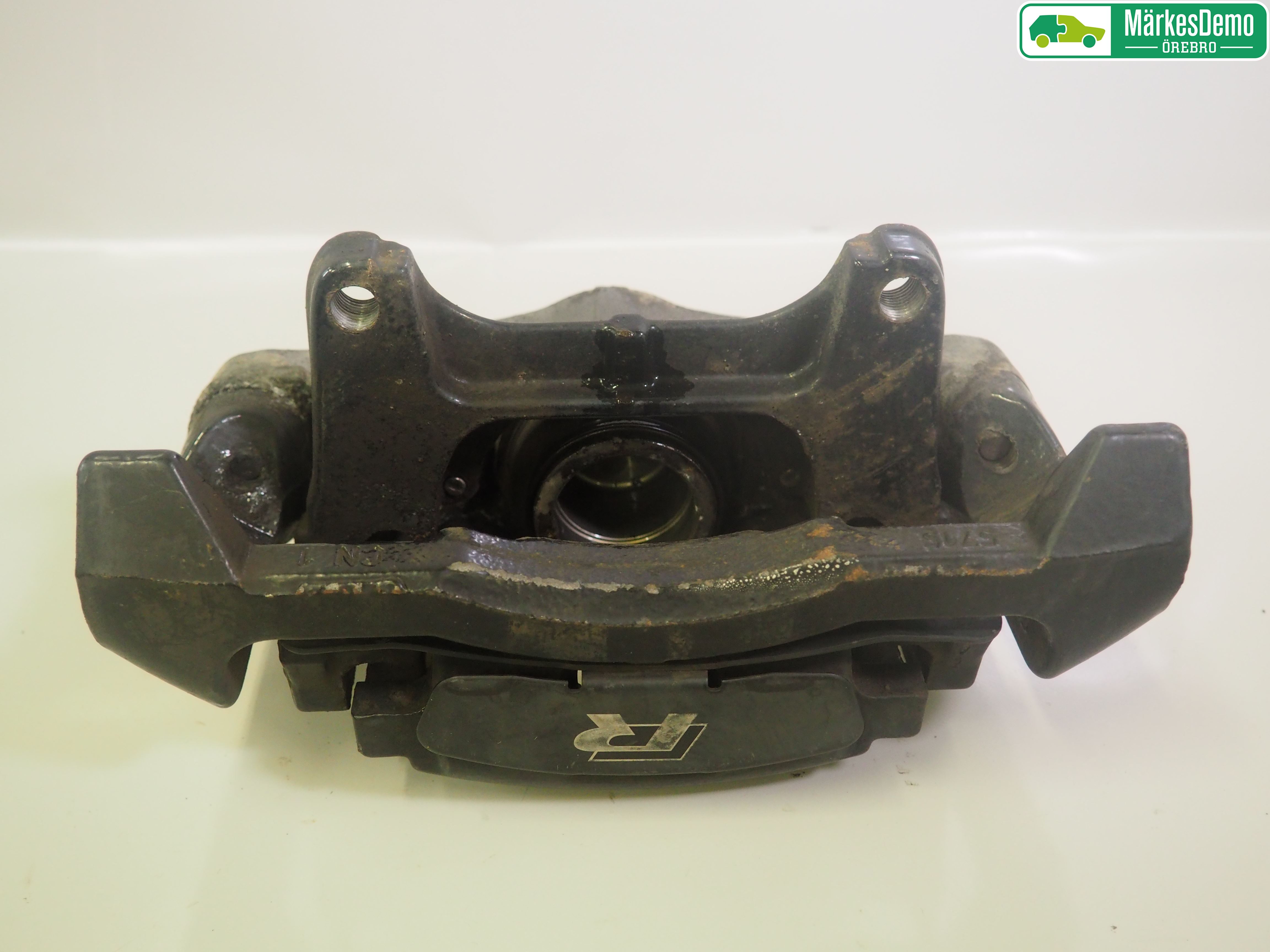 Volkswagen VW GOLF VI 09-13 Bromsok Fram Höger