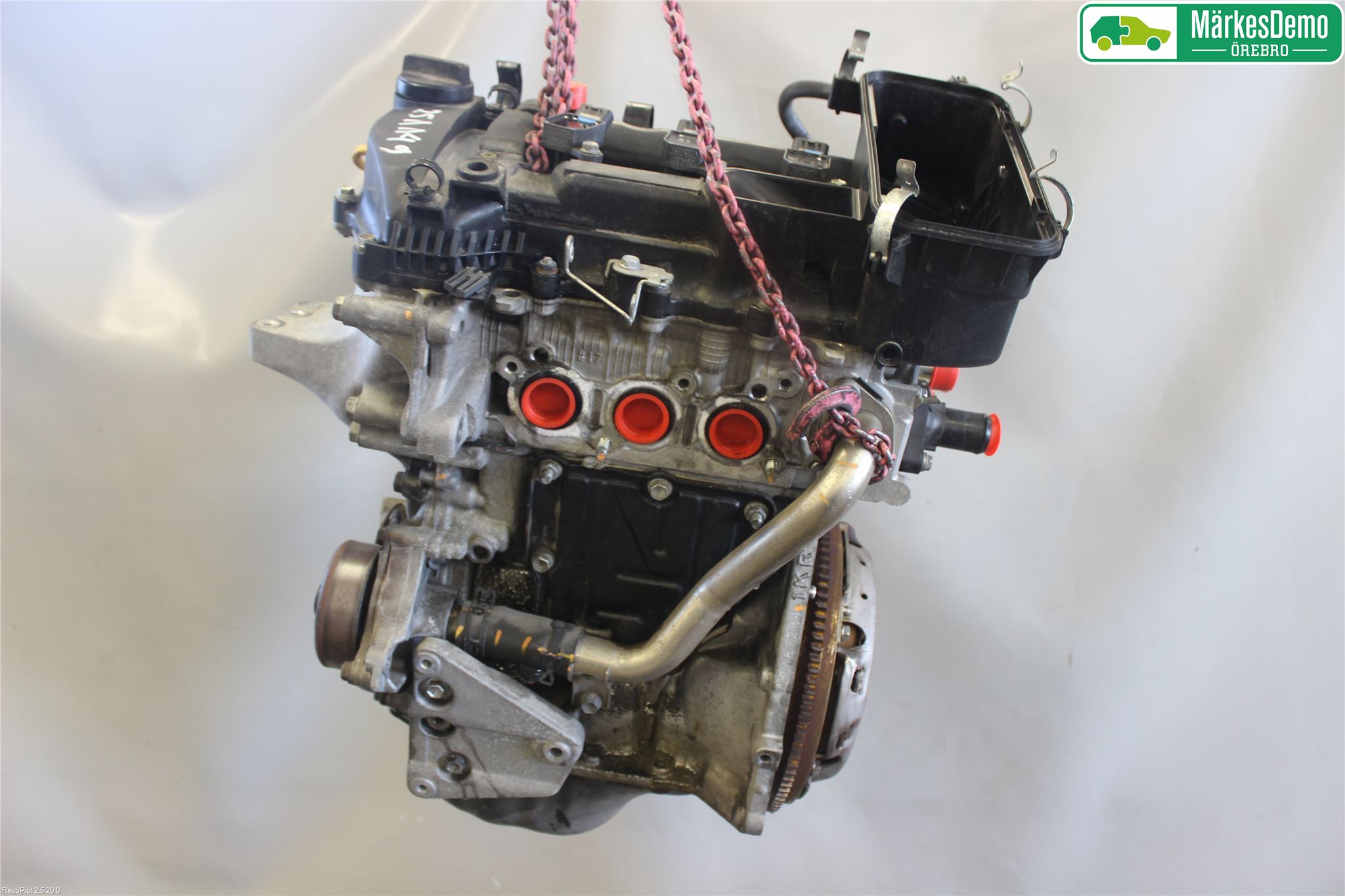 Peugeot 107 Motor Bensin