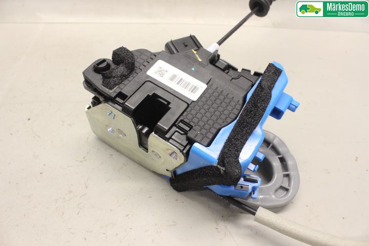 Kia CEED 12-18 Låskista-Dörrlås