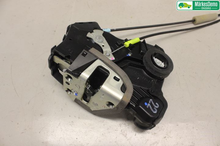 Toyota HILUX 05-16 Låskista-Dörrlås