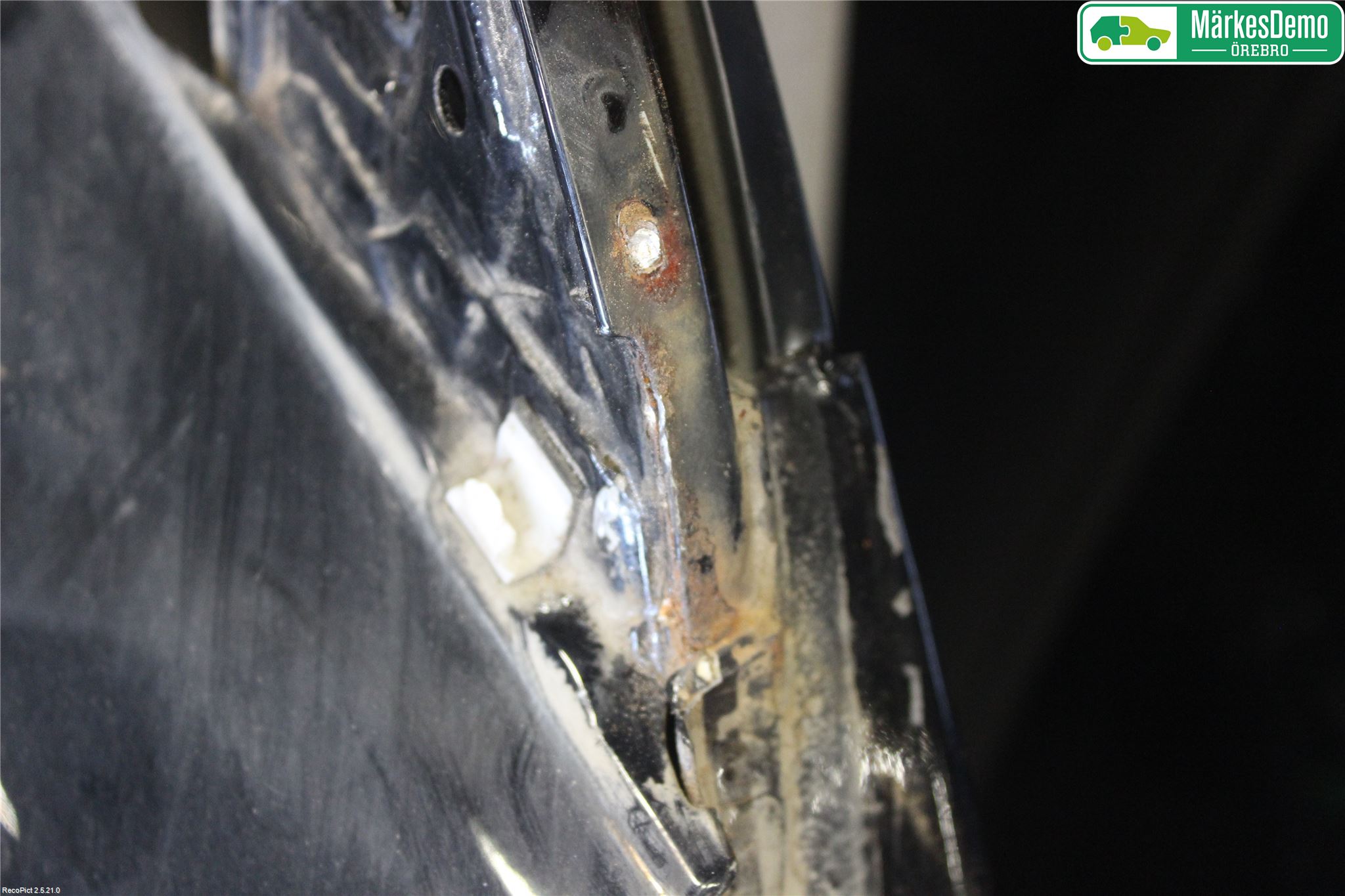 Lexus IS 250/350 14-20 Dörr Fram Höger