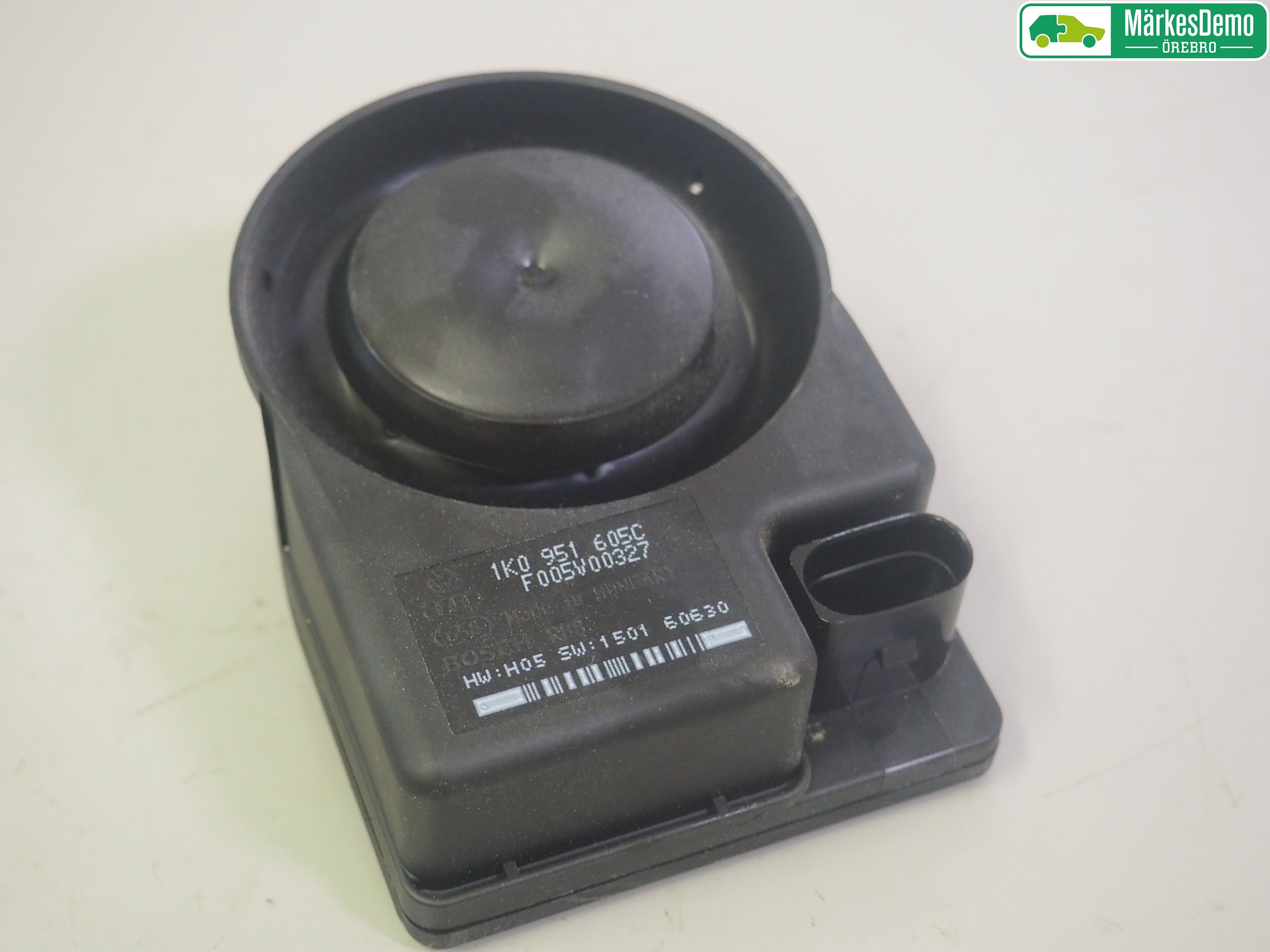 Audi Q3 8U 12-18 Signalhorn