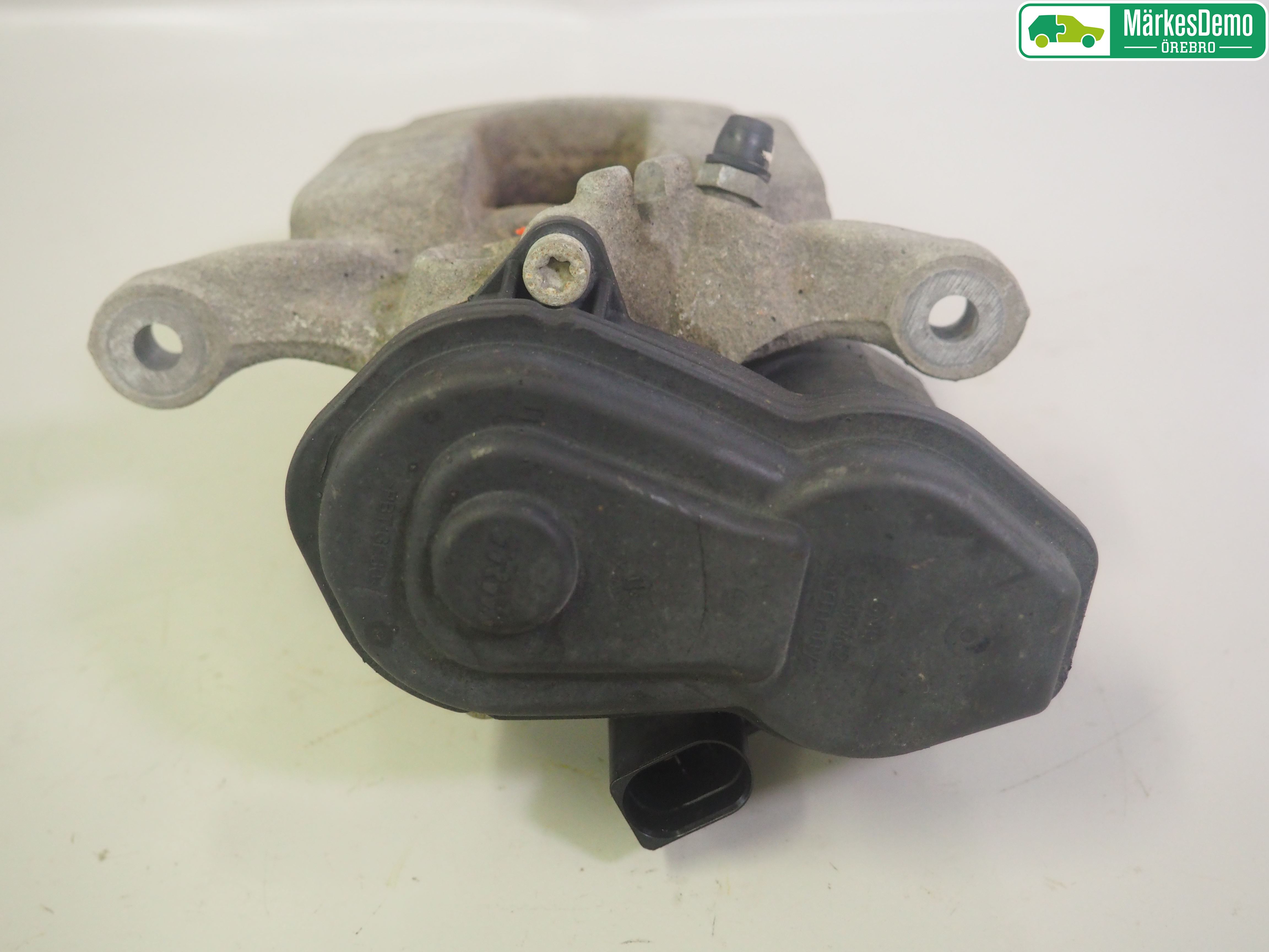 Audi Q3 8U 12-18 Bromsok Bak Höger