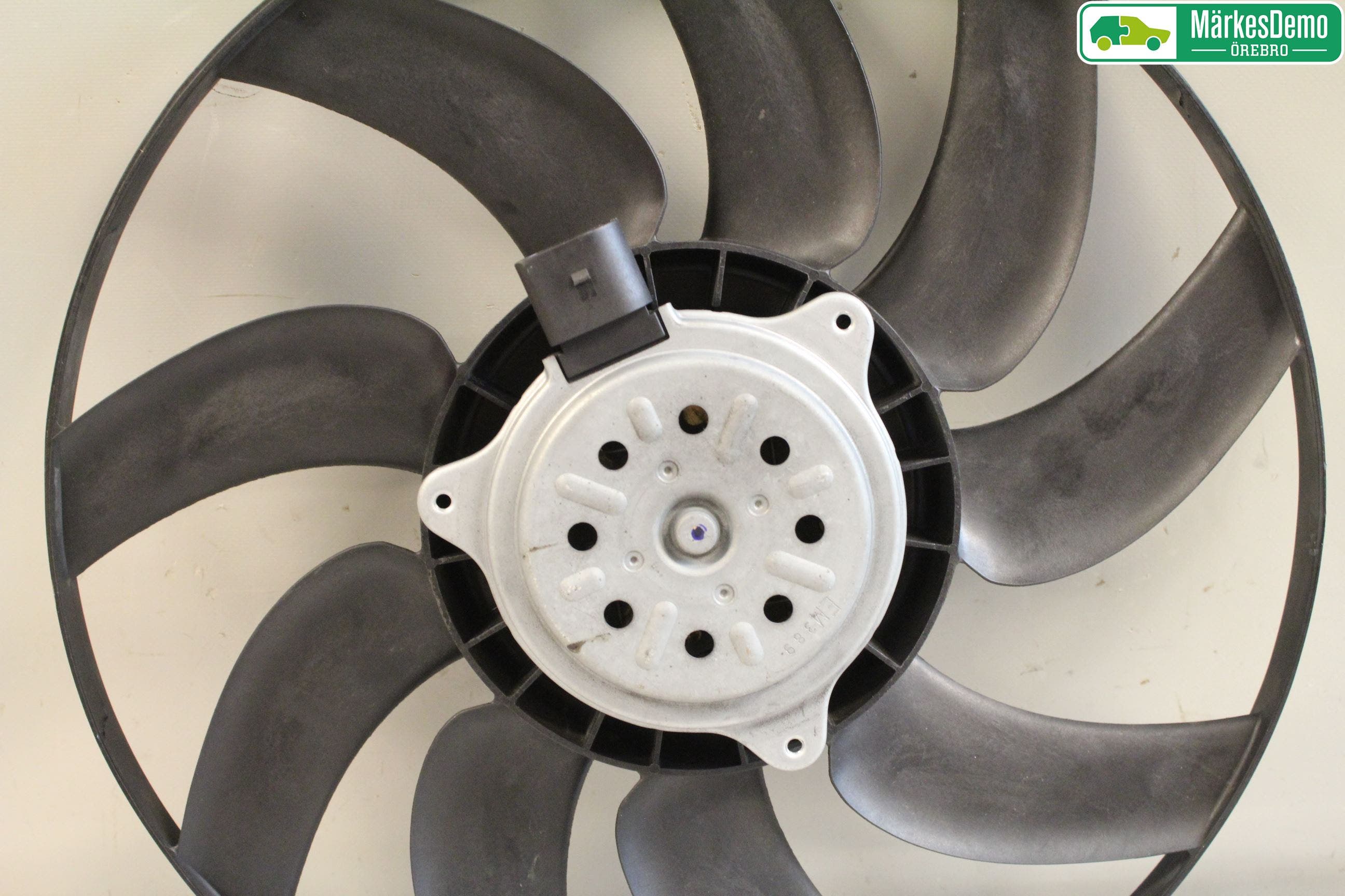 Audi A4/S4 08-11 Kylfläkt El