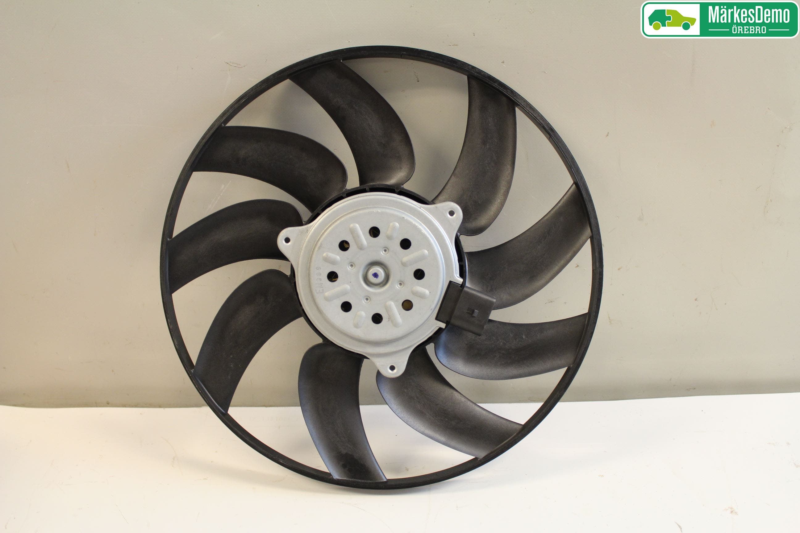 Audi A4/S4 08-11 Kylfläkt El