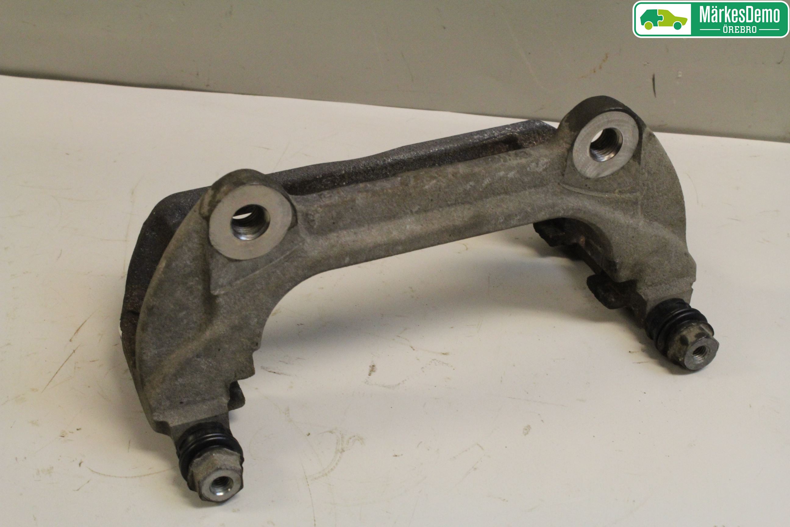 Volkswagen VW TIGUAN 16-24 Bromsokshållare