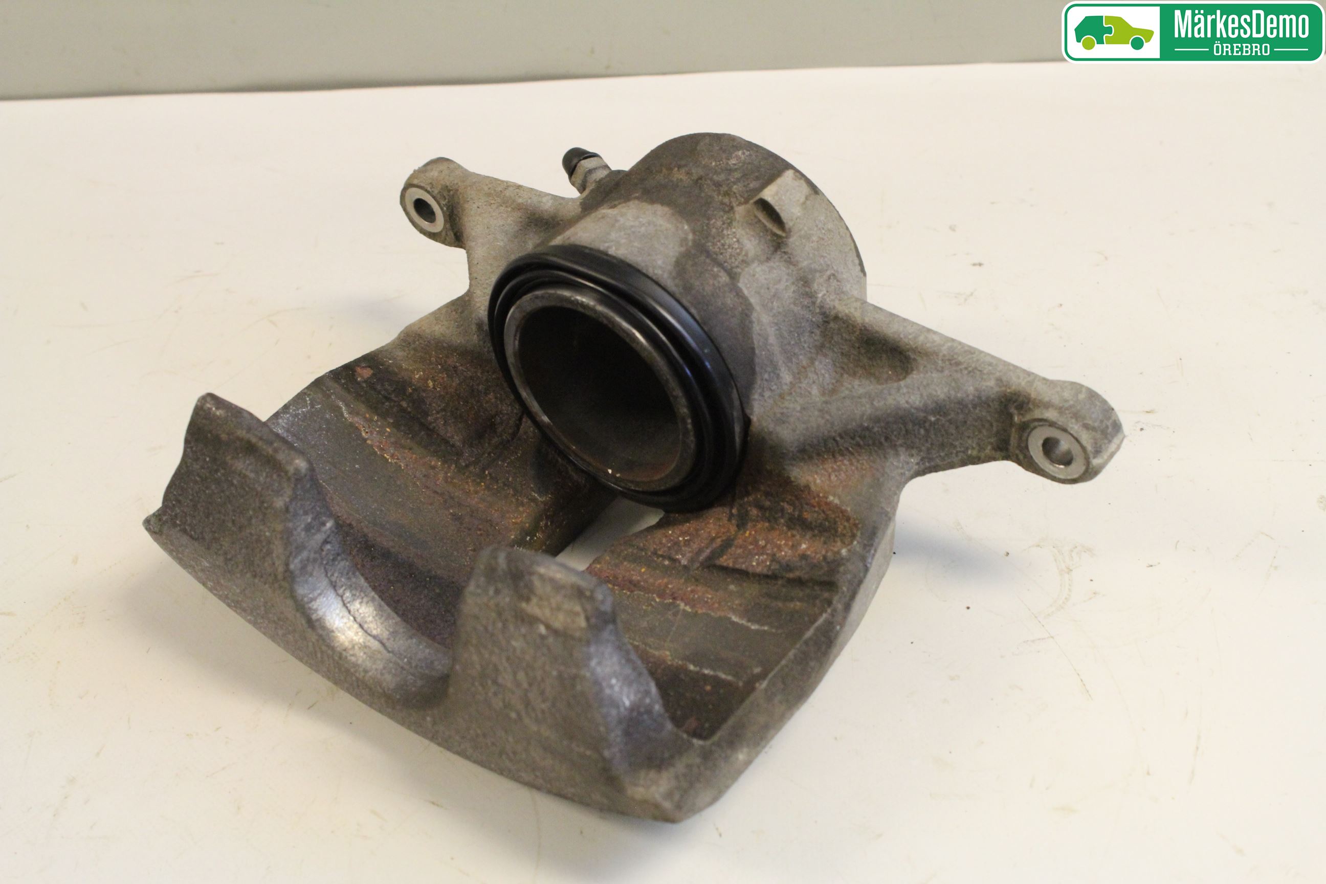 Volkswagen VW TIGUAN 16-24 Bromsok Fram Vänster