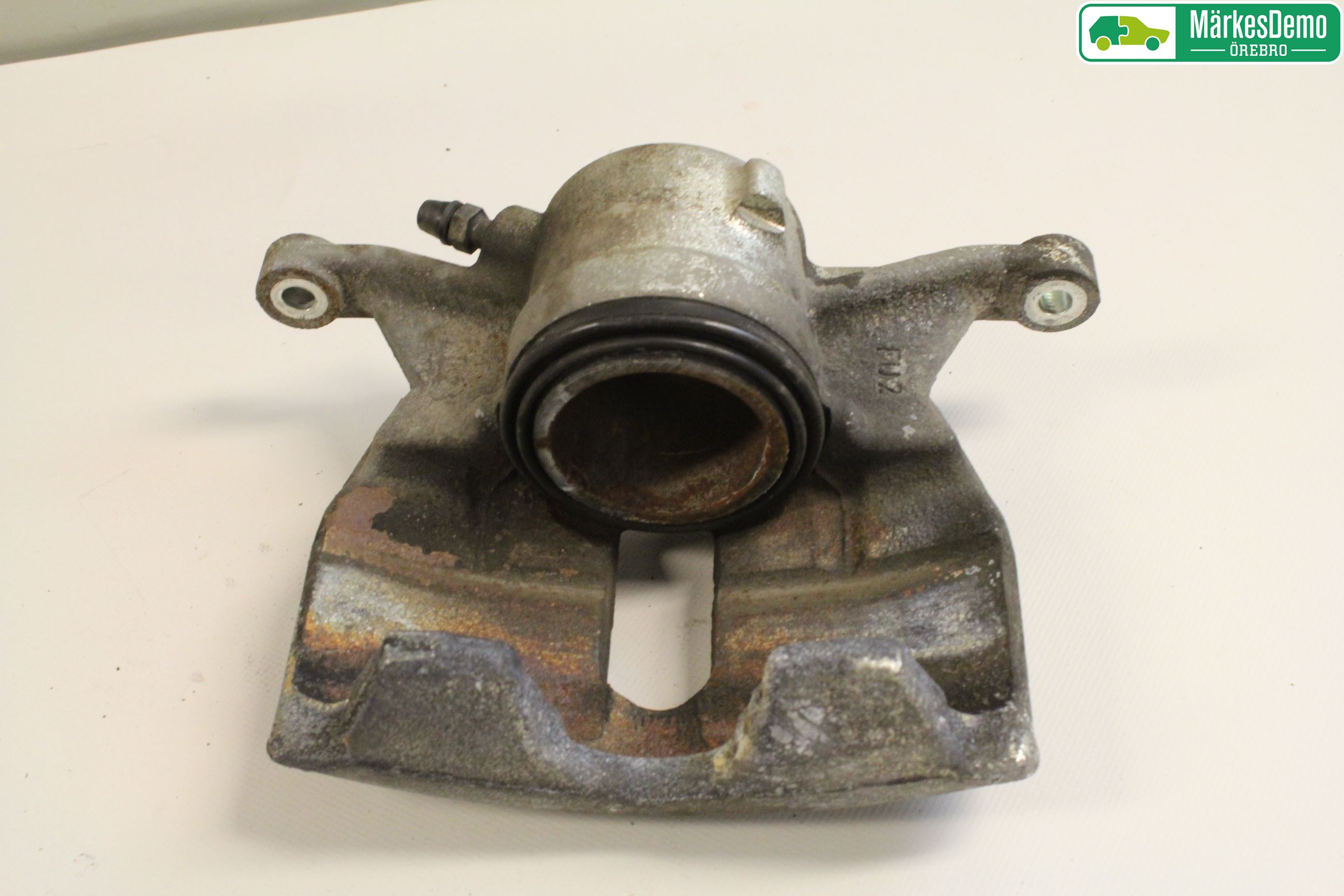 Volkswagen VW CADDY 16-20 Bromsok Fram Vänster
