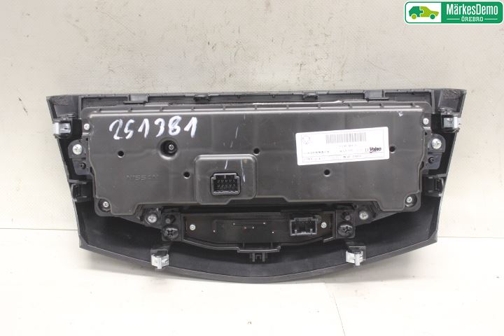 Nissan QASHQAI 14-17 Ac Styrenhet Ac Manöveren