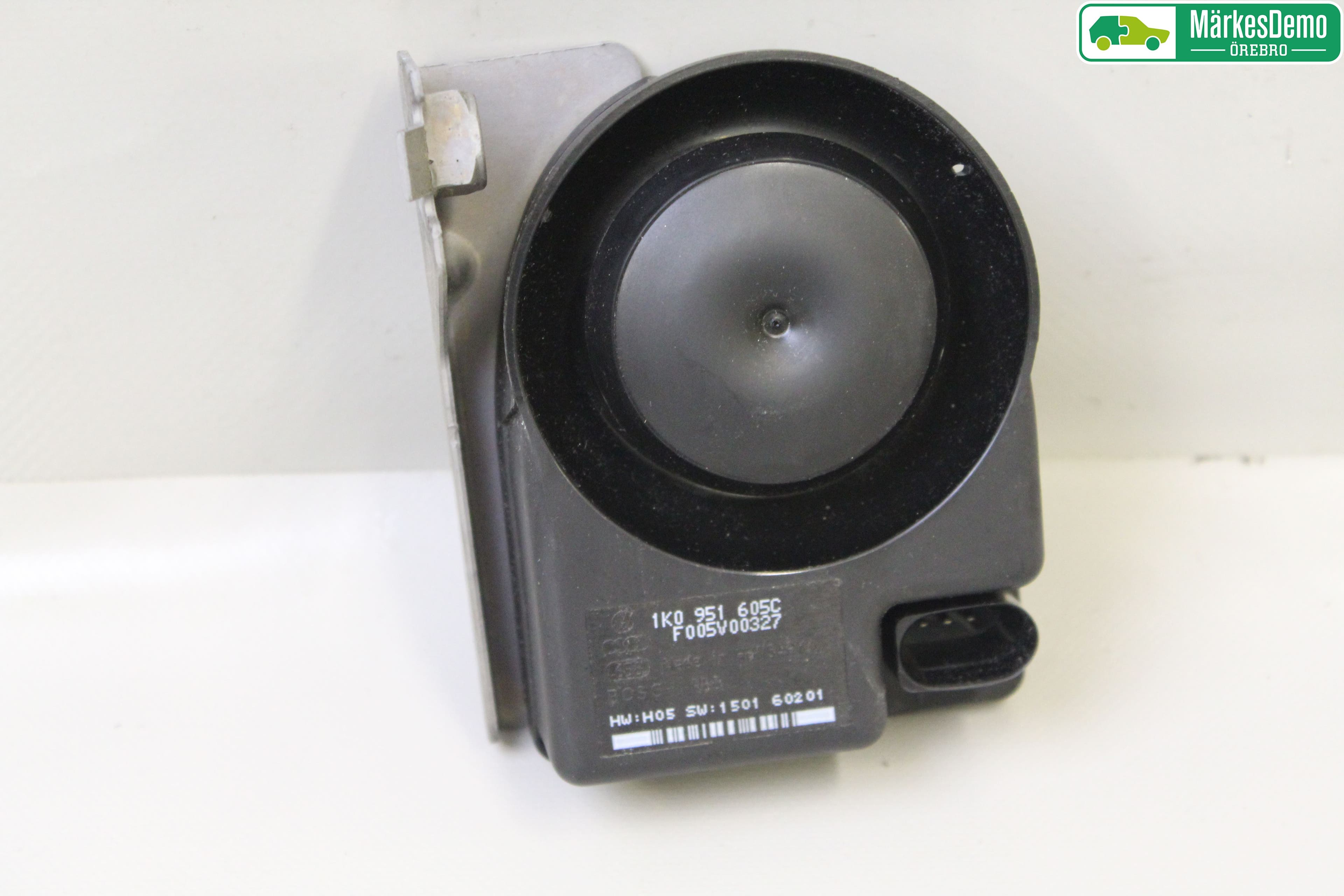 Audi Q3 8U 12-18 Signalhorn