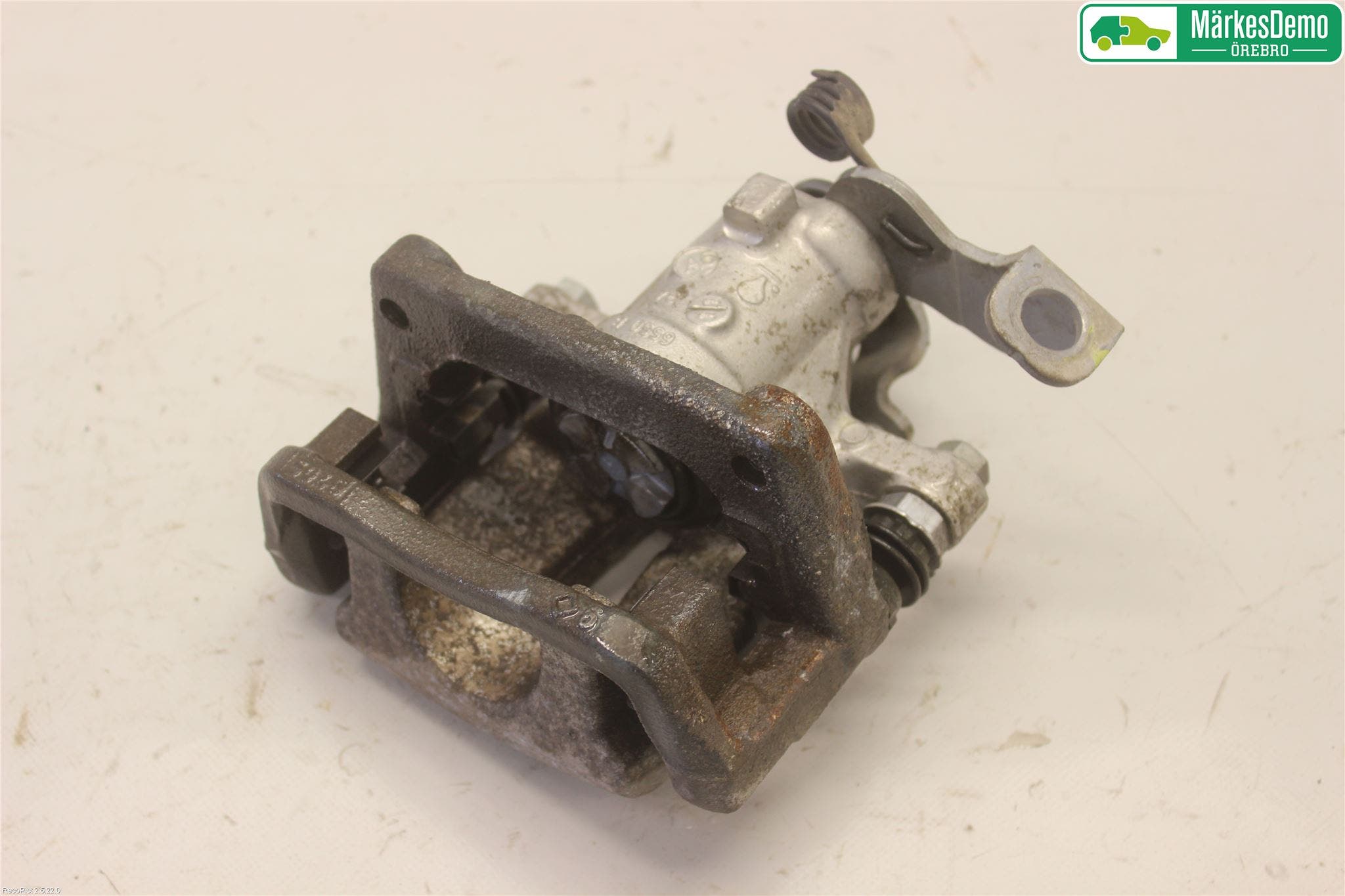 Kia CEED 12-18 Bromsok Bak Vänster