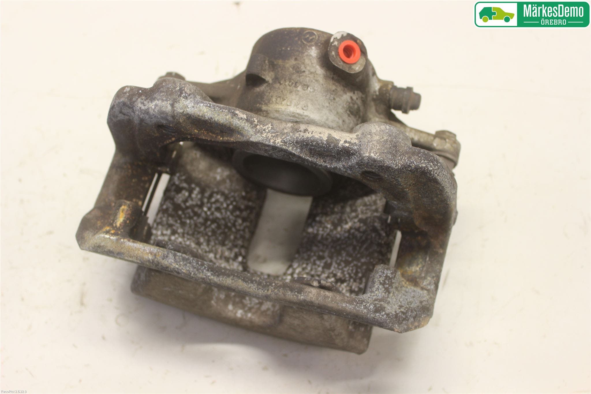 Mercedes-Benz MB E-KLASS (W212) 09-16 Bromsok Fram Vänster