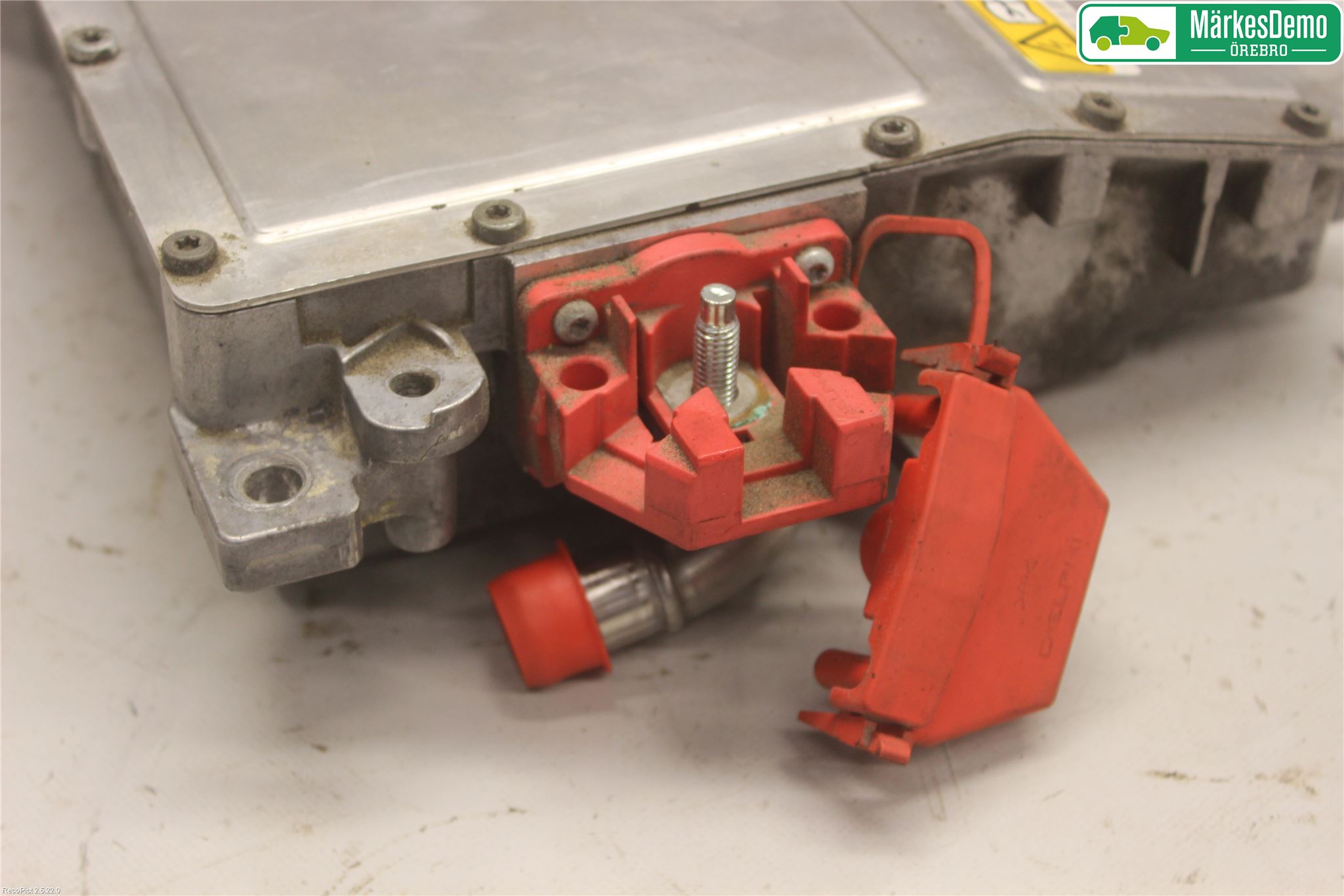 BMW X6 E71/E72   08-14 Inverter Hybrid