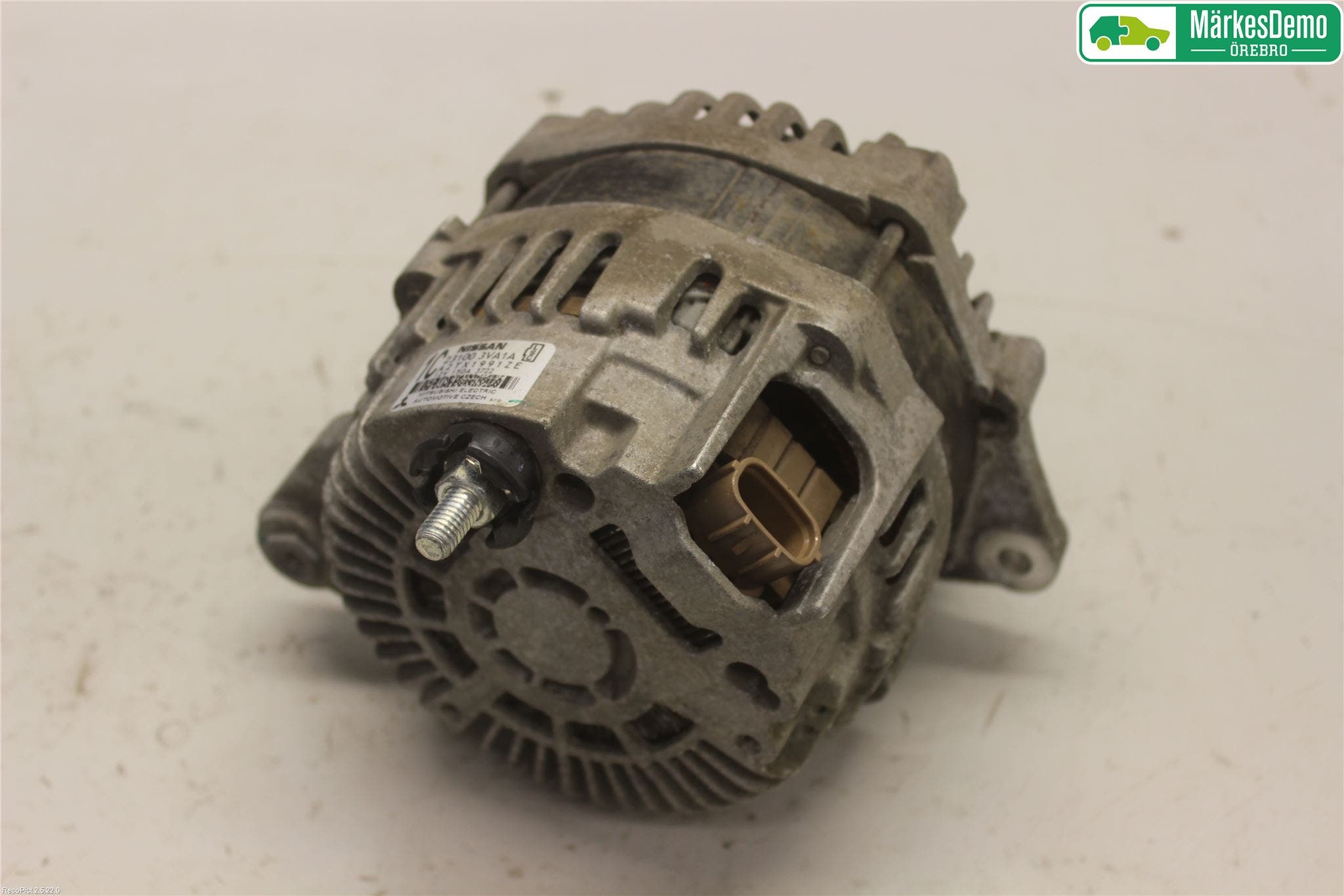 Nissan NOTE E11 06-14 Generator