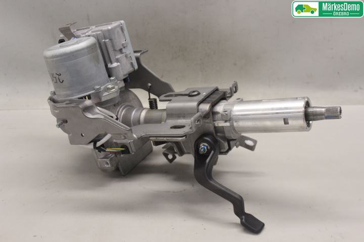 Nissan PULSAR Rattaxelagg Med Inb Servo