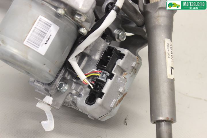 Nissan X-TRAIL 14-21 Rattaxelagg Med Inb Servo