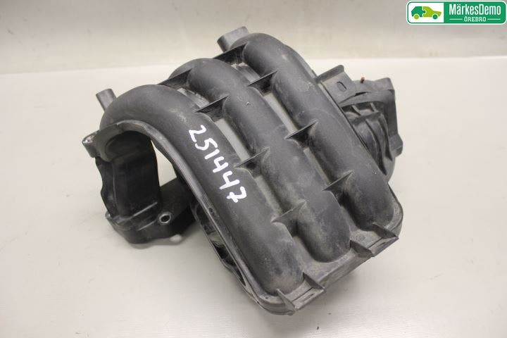 Kia PICANTO 12-17 Grenrör Insug