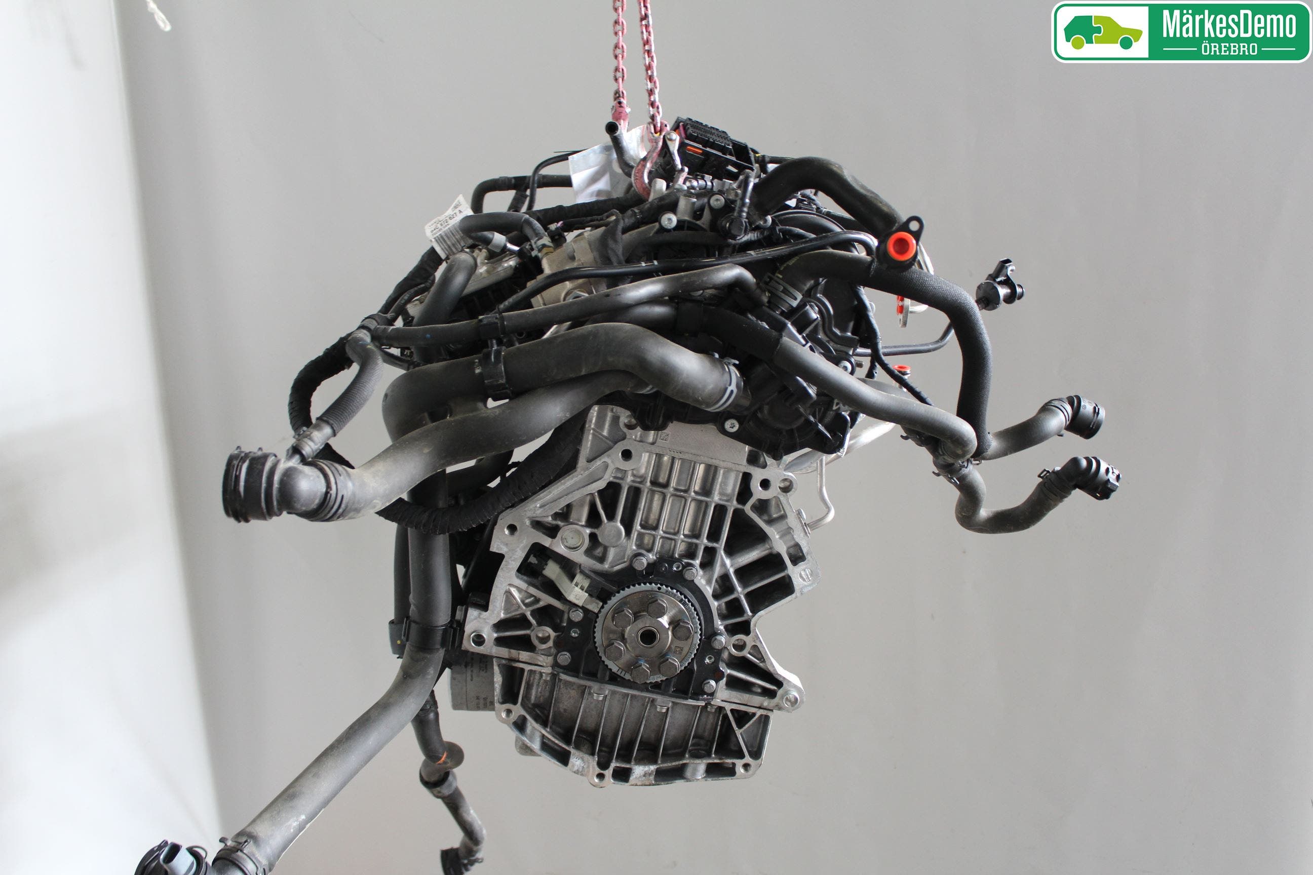 Volkswagen VW GOLF / E-GOLF VII 13-20 Motor Bensin