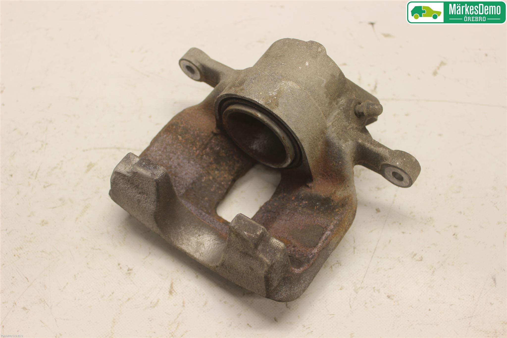 Peugeot 308 14-21 Bromsok Fram Höger