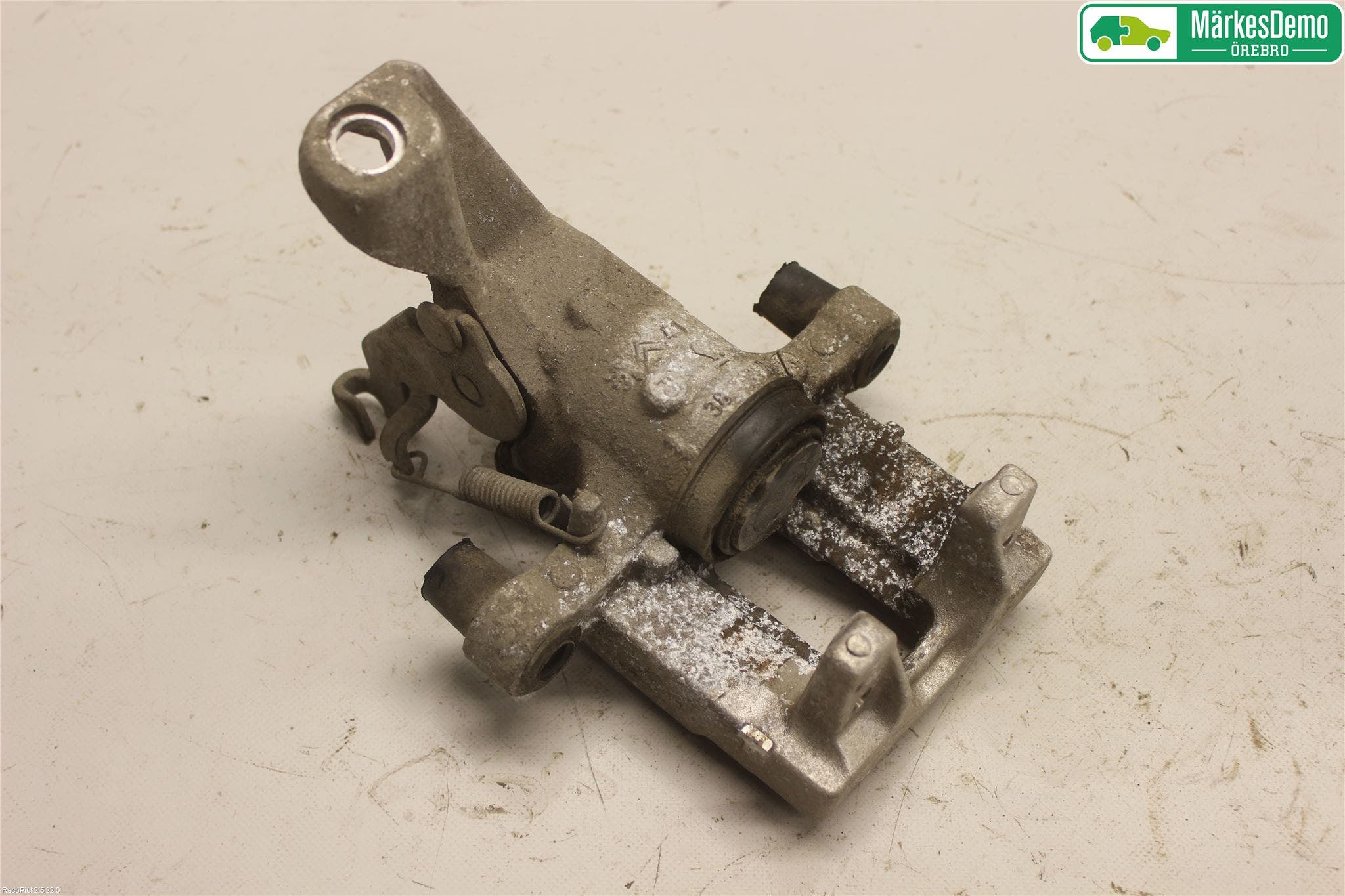 Peugeot 308 14-21 Bromsok Bak Höger