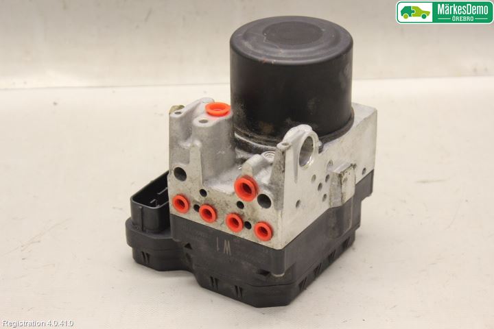 Subaru B9 TRIBECA  06-07 Abs Hydraulaggregat