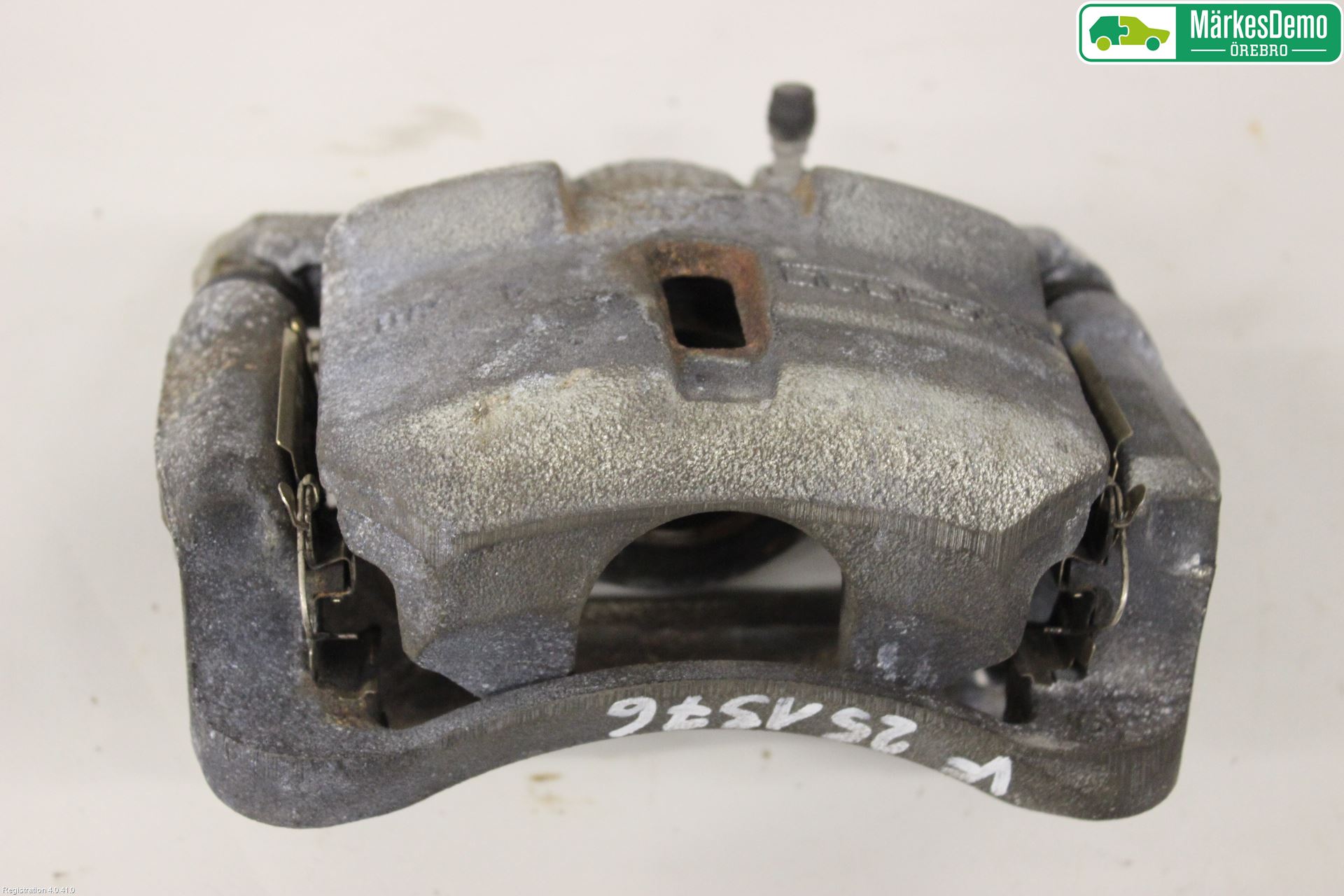 Nissan QASHQAI 14-17 Bromsok Fram Vänster