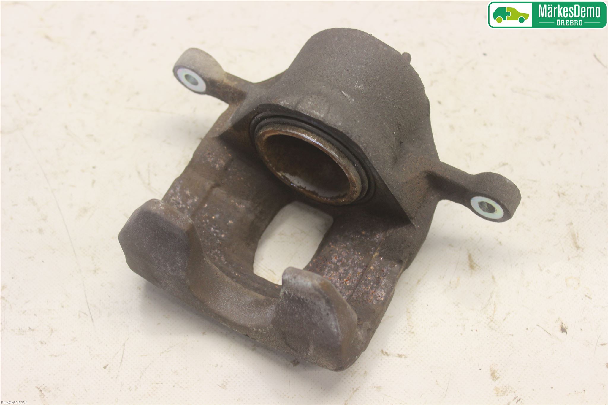 Kia RIO 12-16 Bromsok Fram Höger