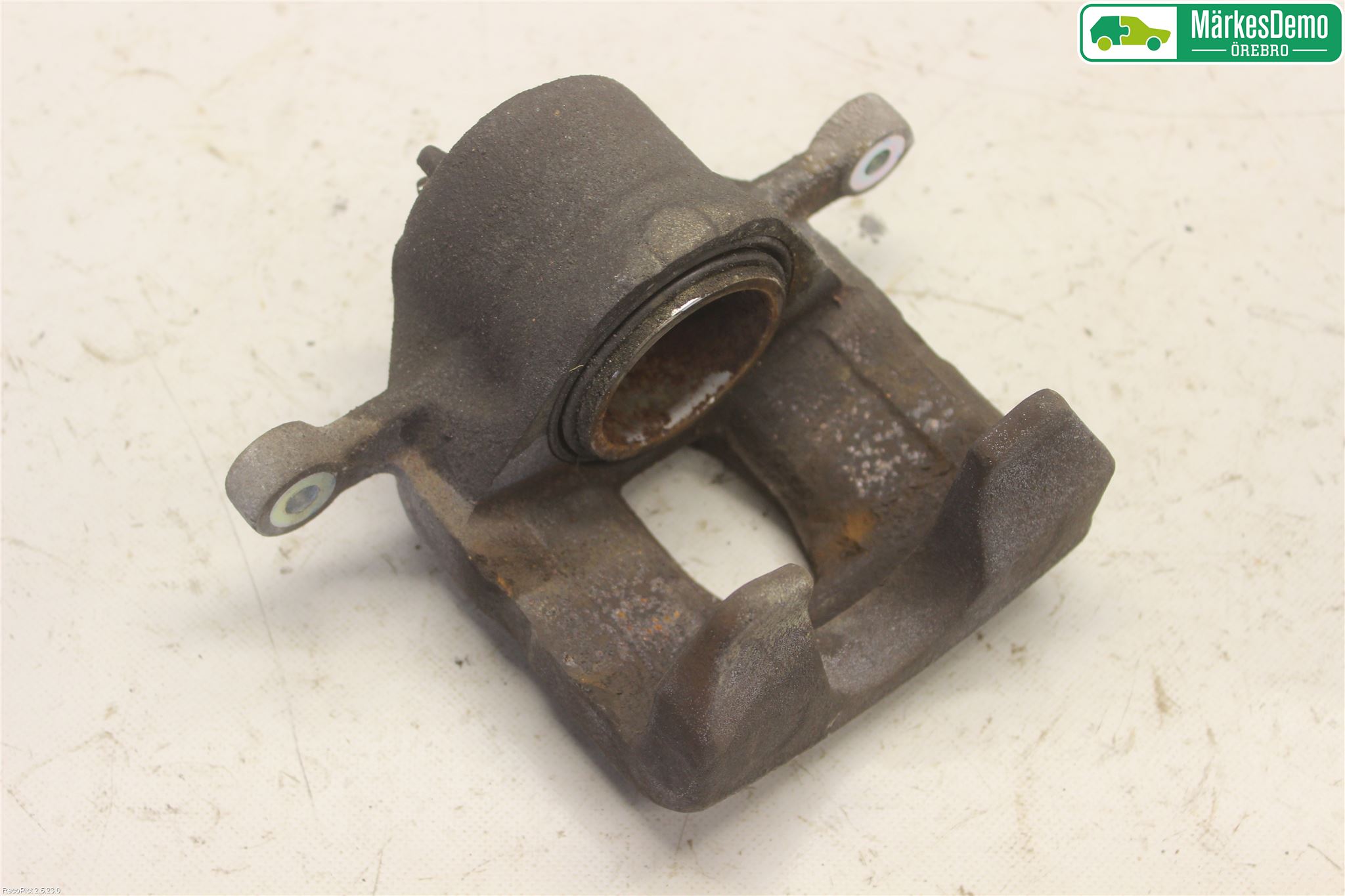 Kia RIO 12-16 Bromsok Fram Vänster