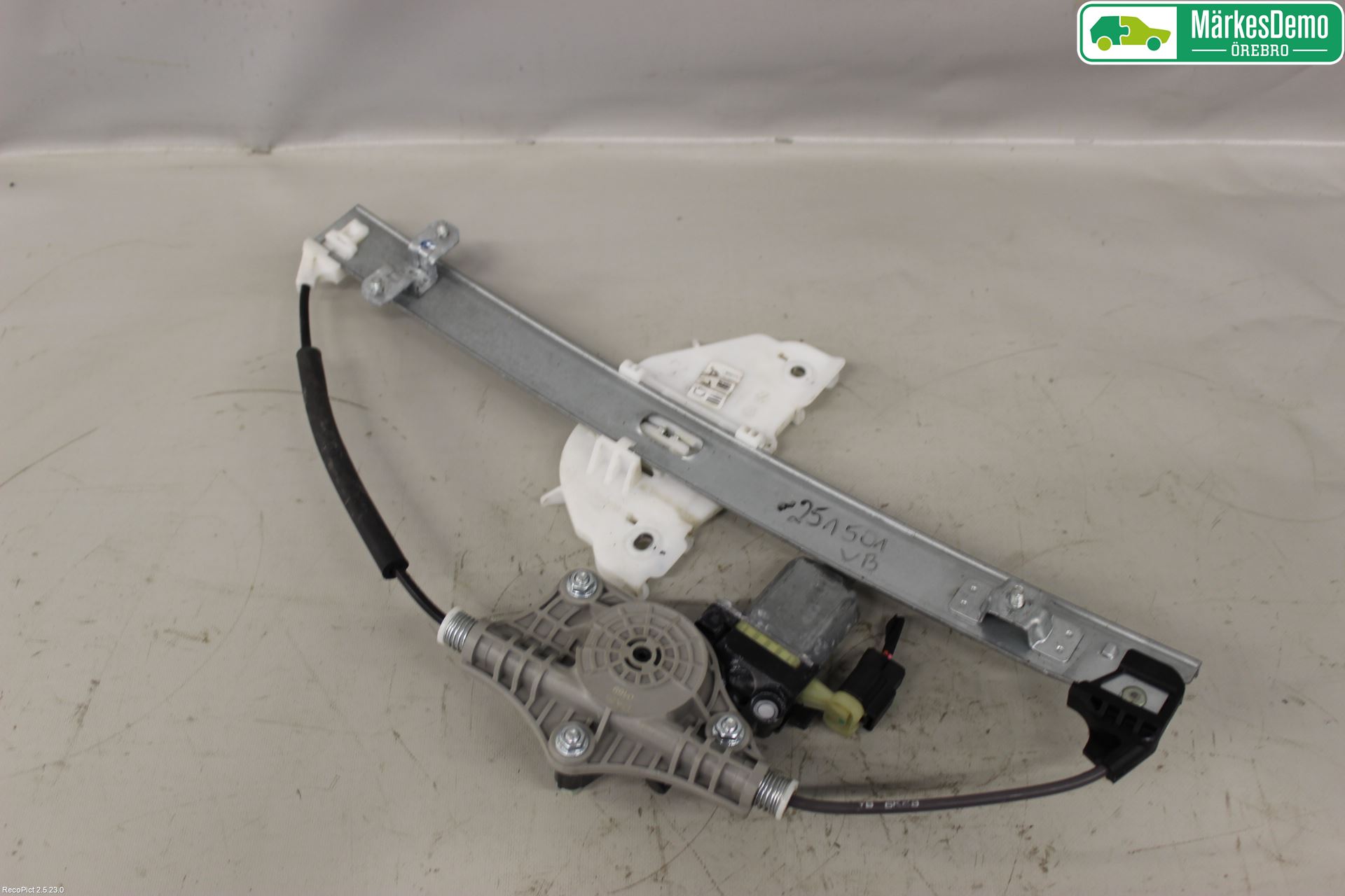 Kia RIO 17- Fönsterhiss El Kompl