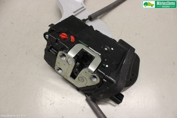 Kia SPORTAGE (SL) 11-15 Låskista-Dörrlås