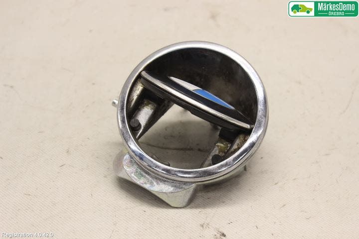 BMW 6 F12/F13 10-18 Emblem