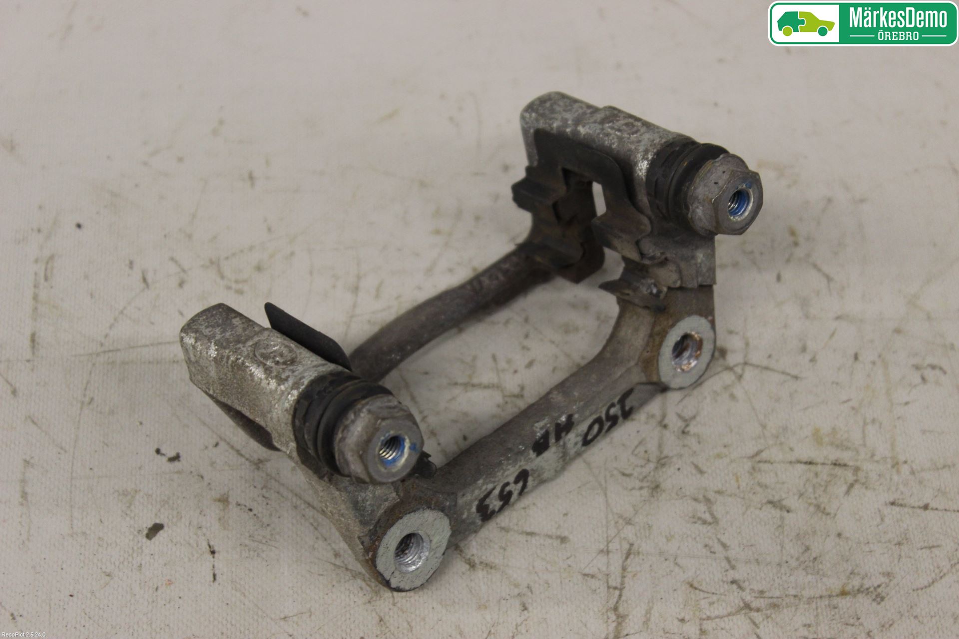 Kia CEED 12-18 Bromsokshållare